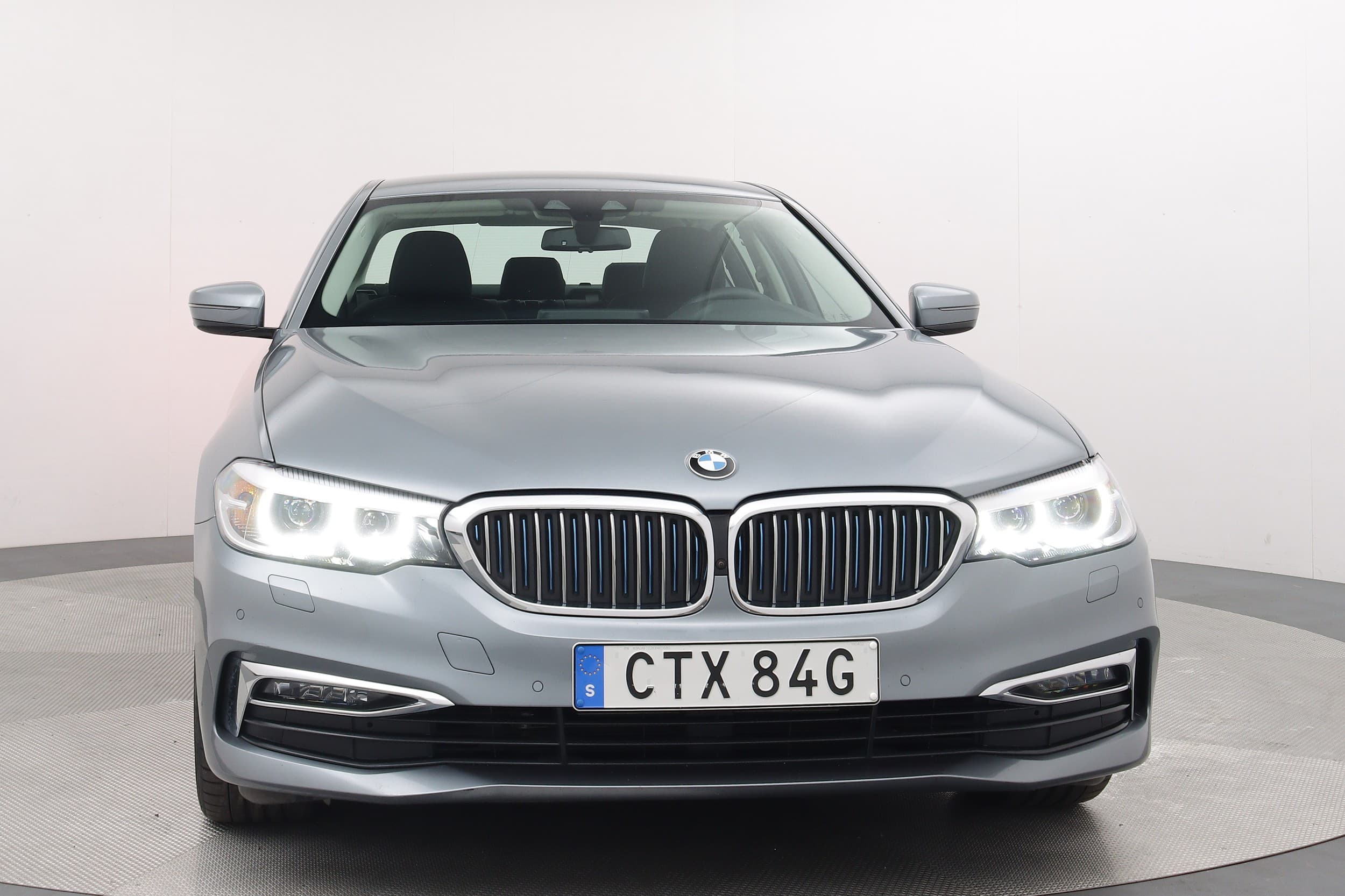 BMW 530e