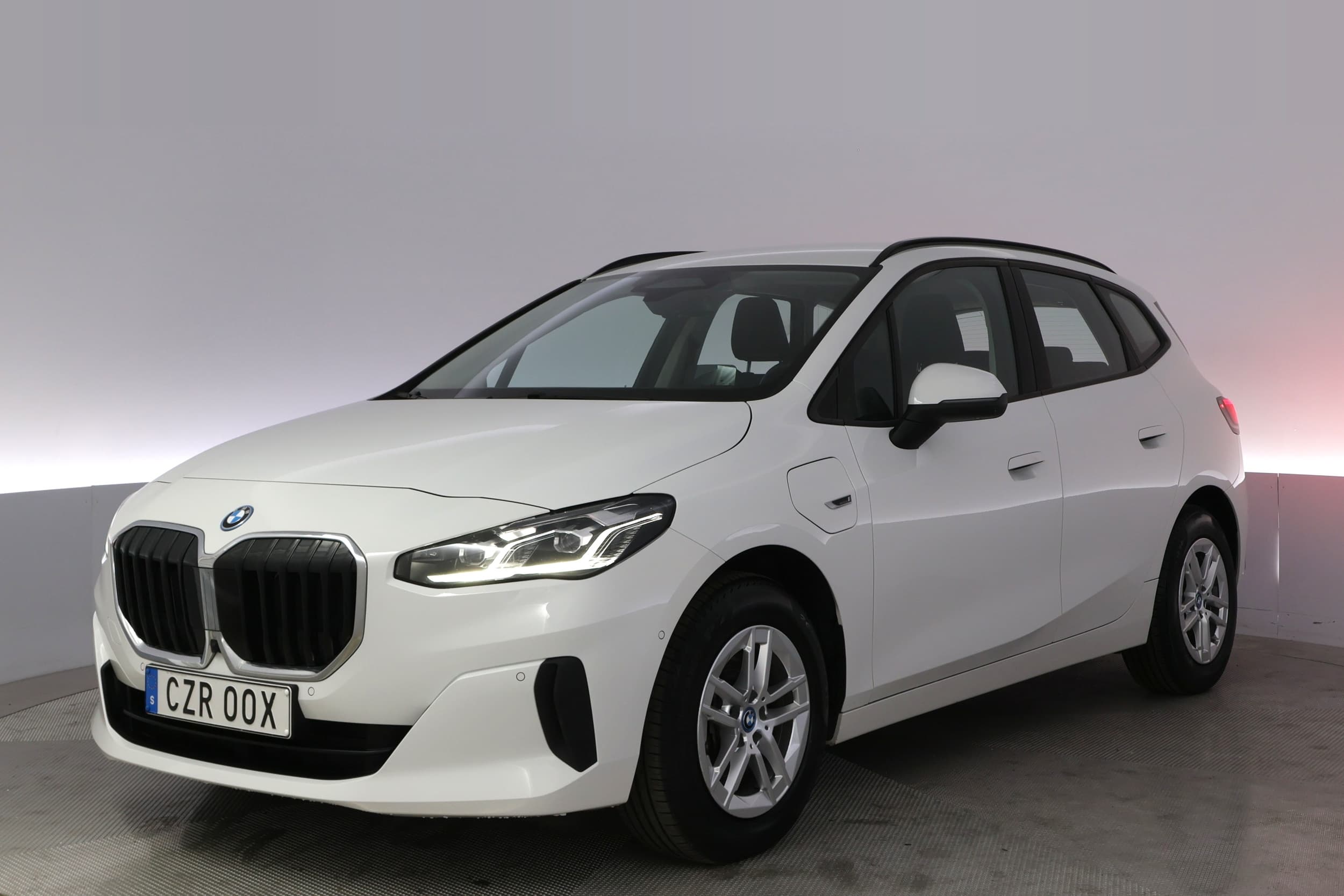 BMW 225e
