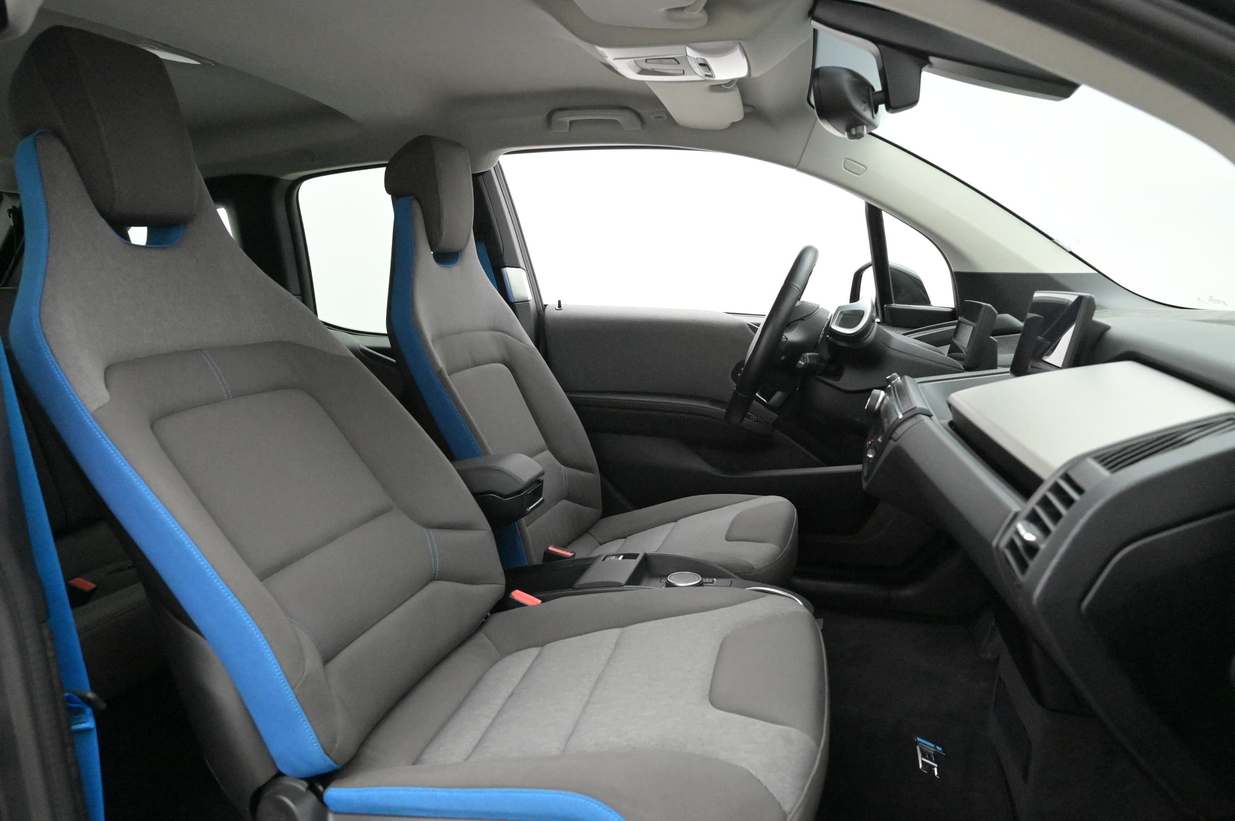 BMW i3s