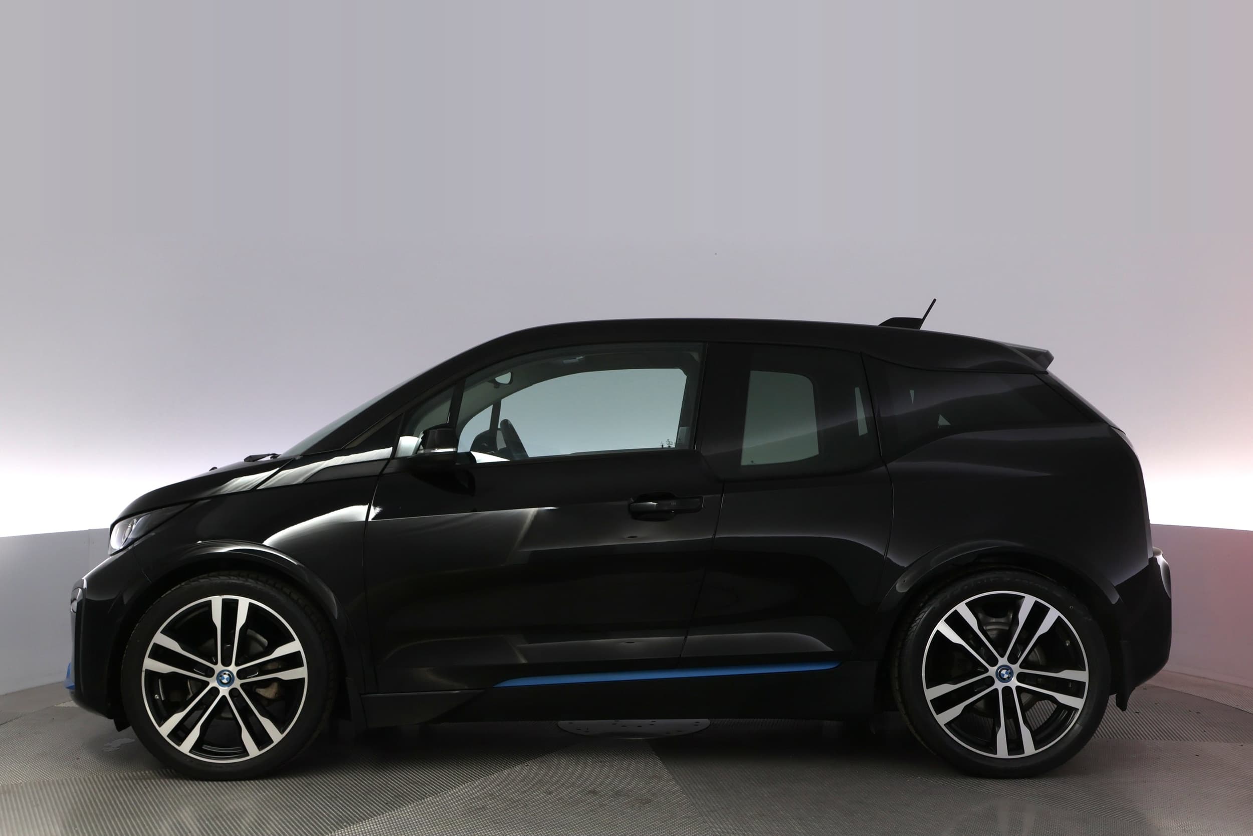 BMW i3s