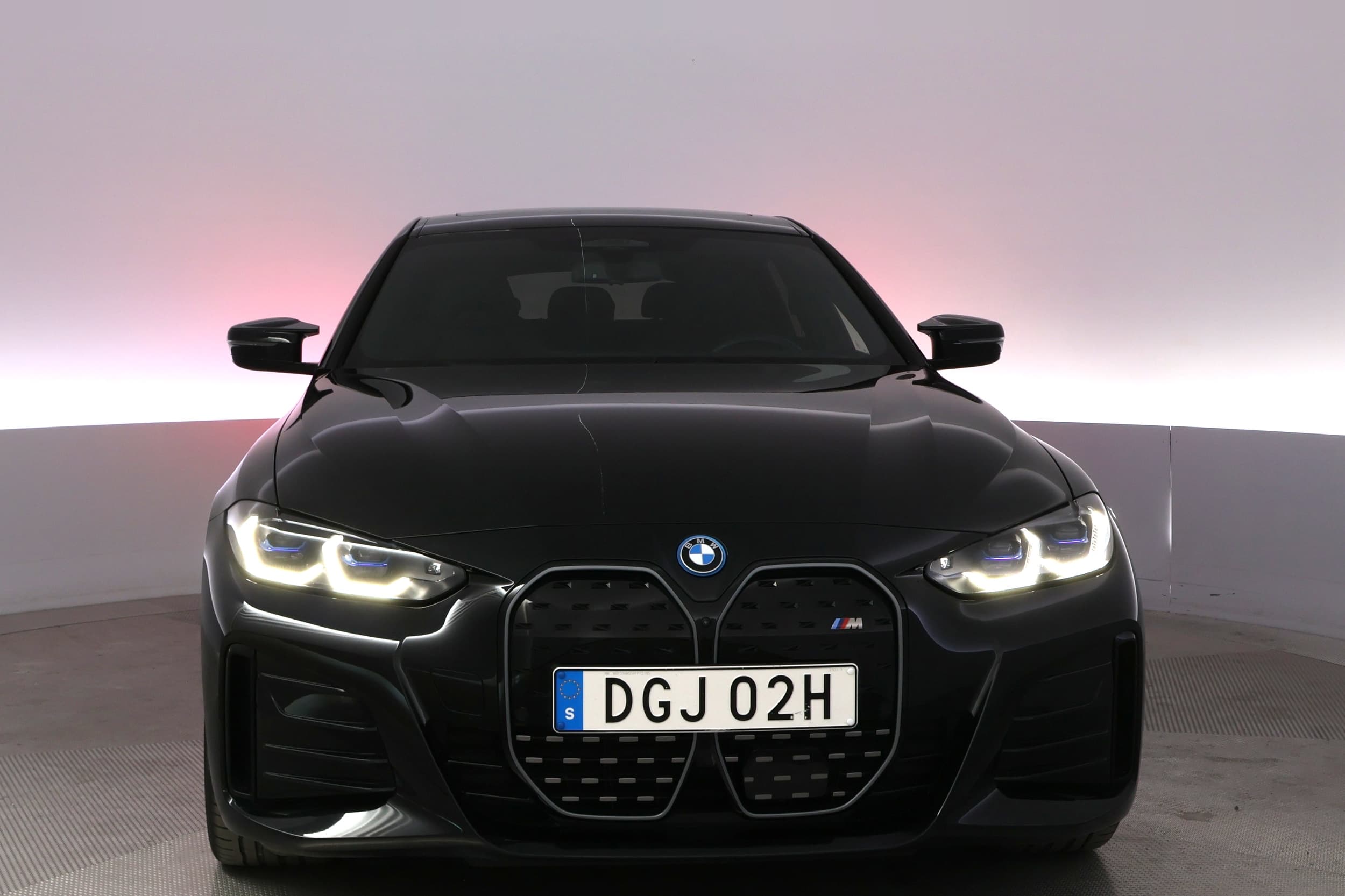 BMW i4