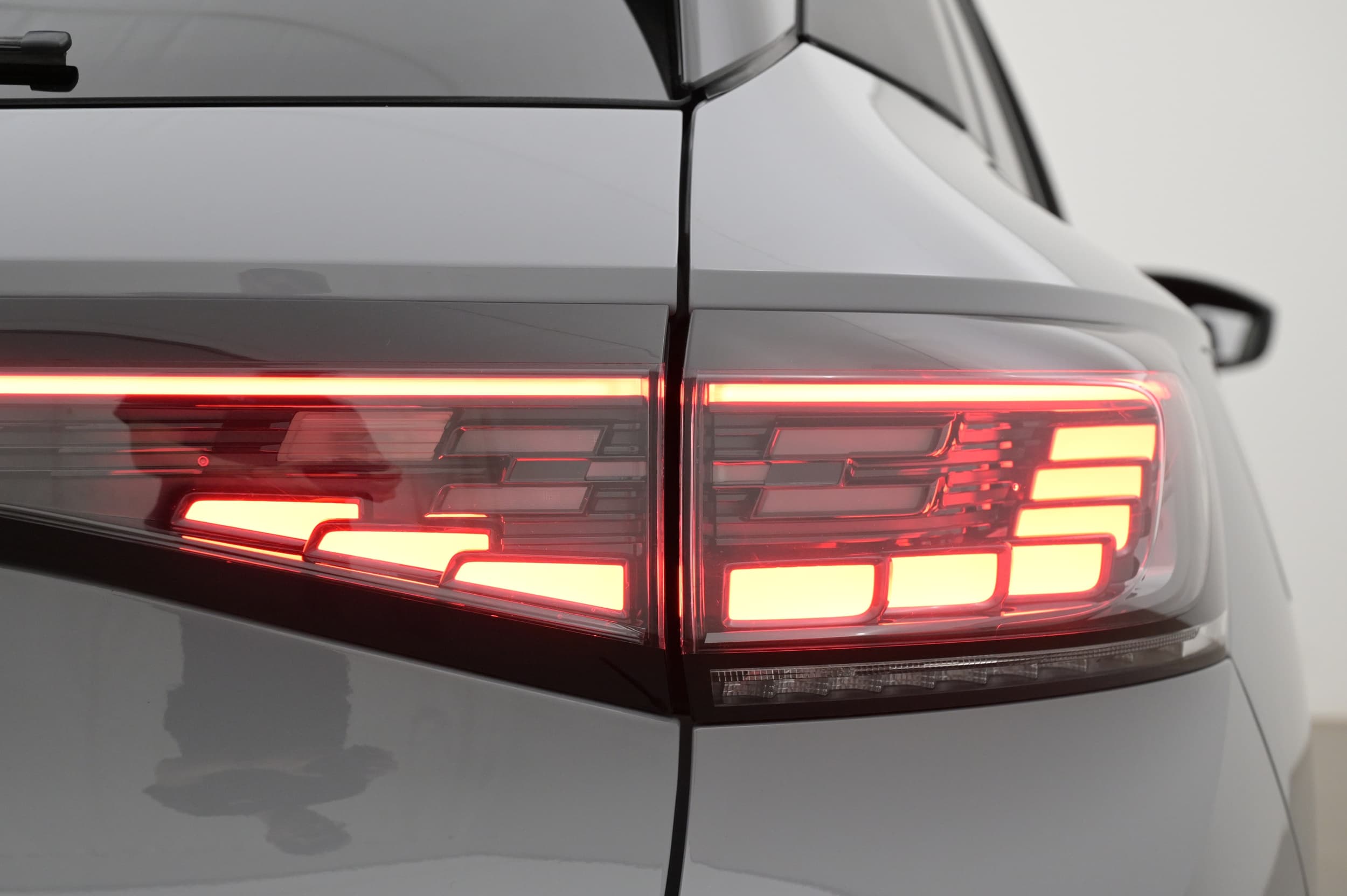 3D LED-bakljus med flytande blinkers