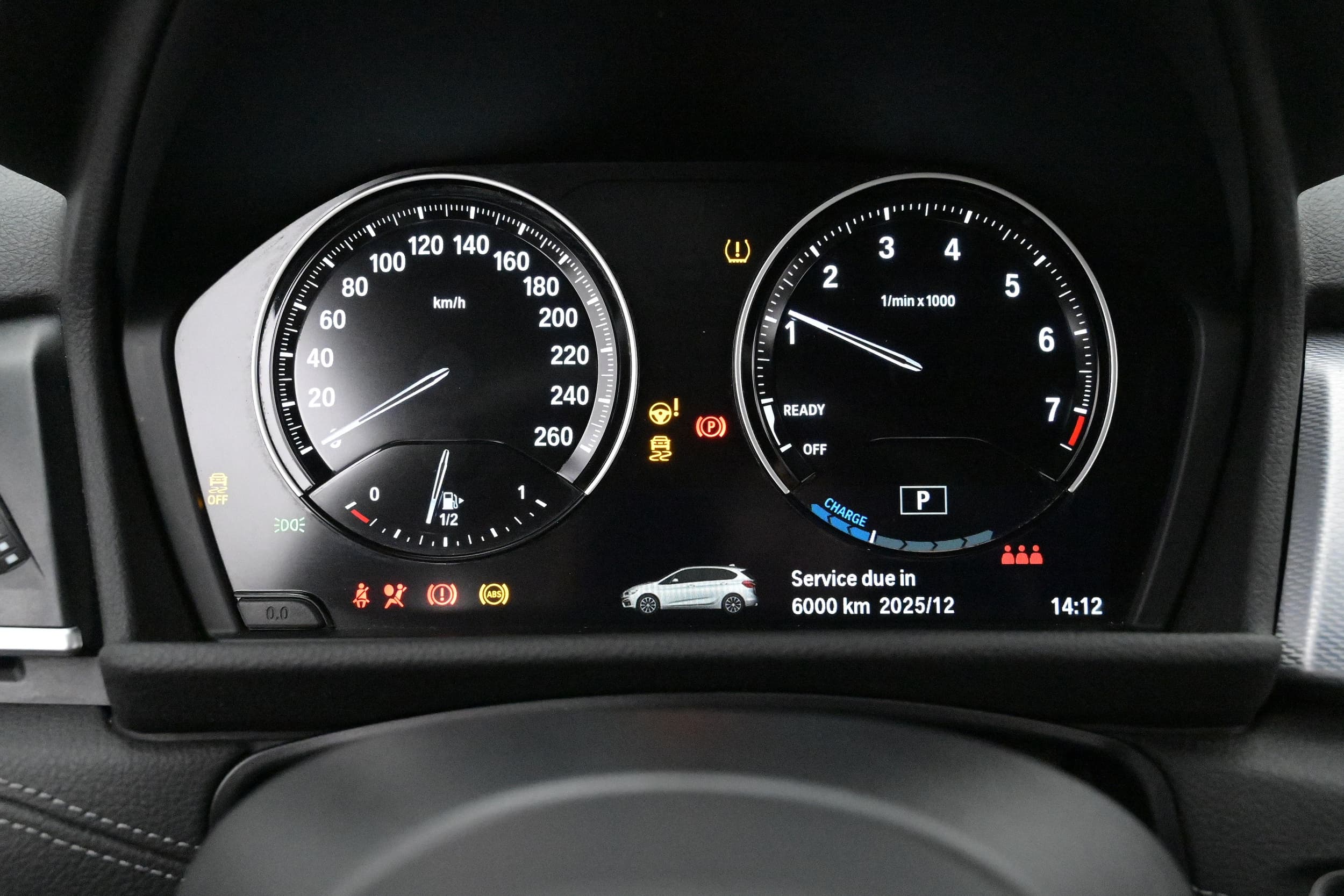 BMW 225xe
