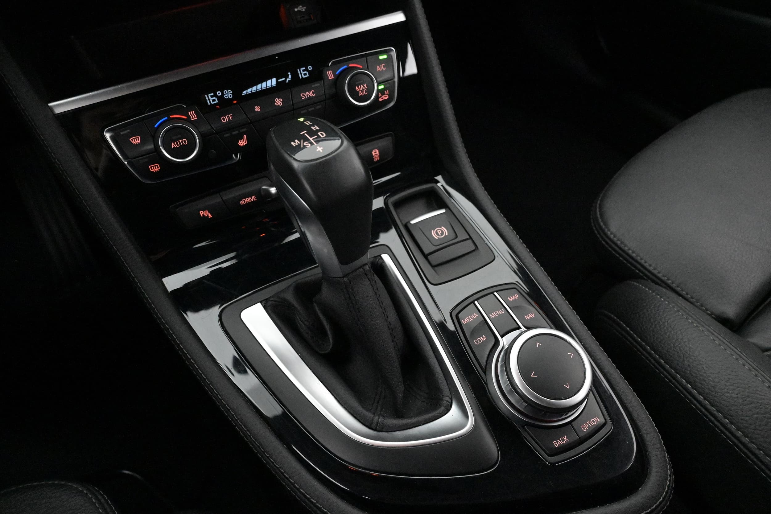 BMW 225xe