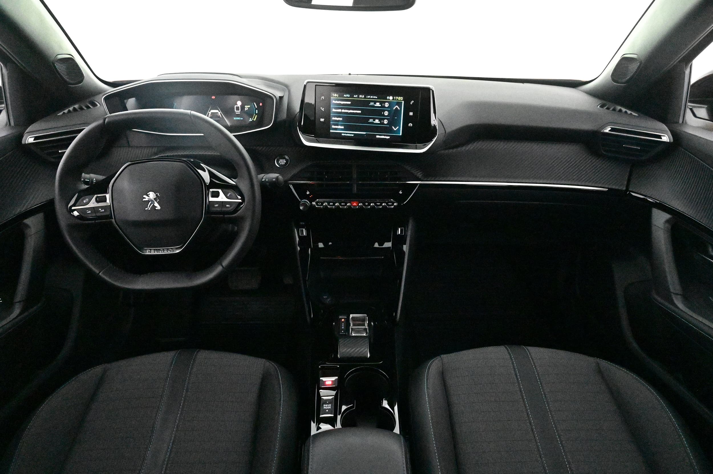 Peugeot e-2008