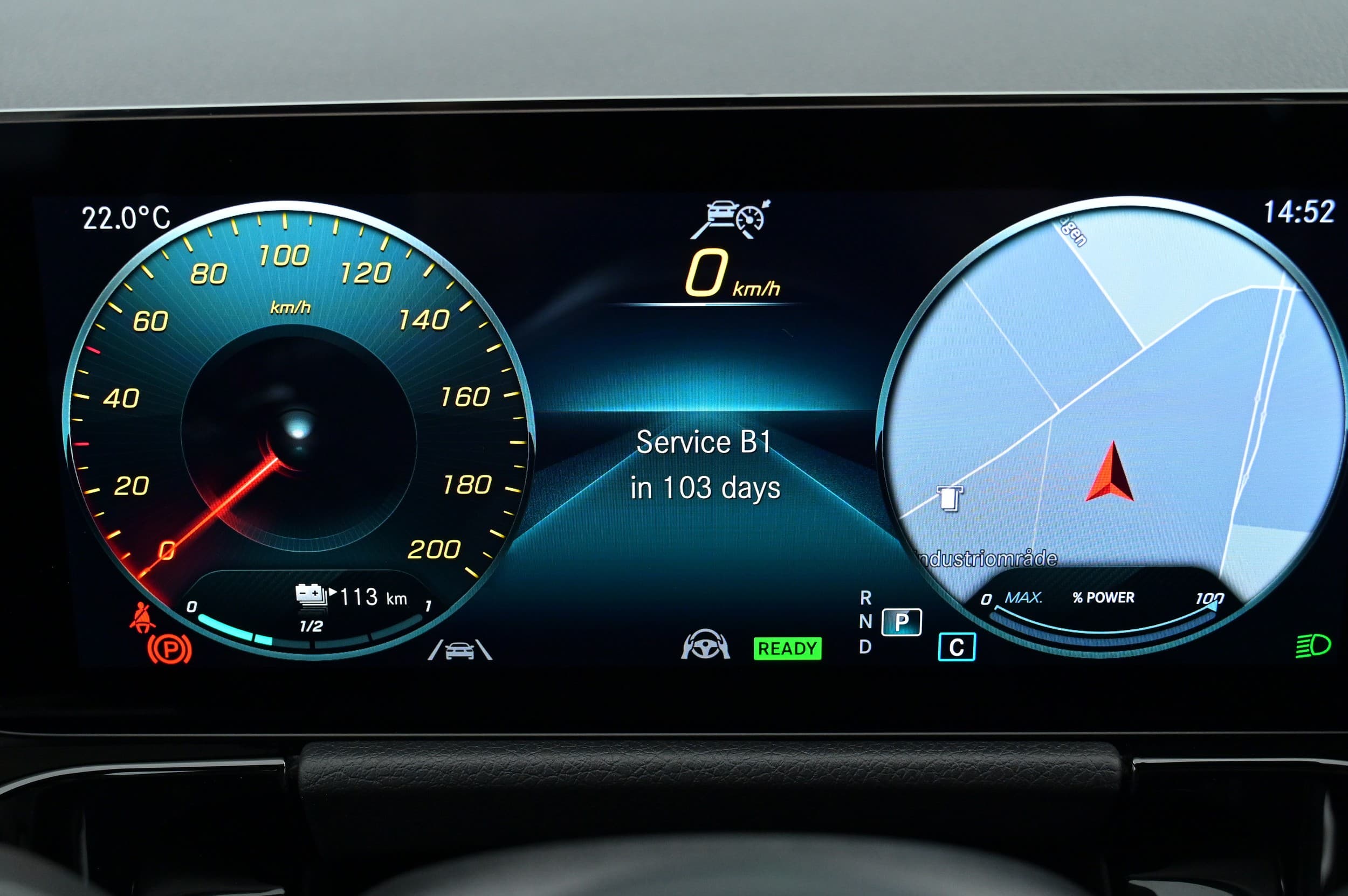 Mercedes-Benz EQA