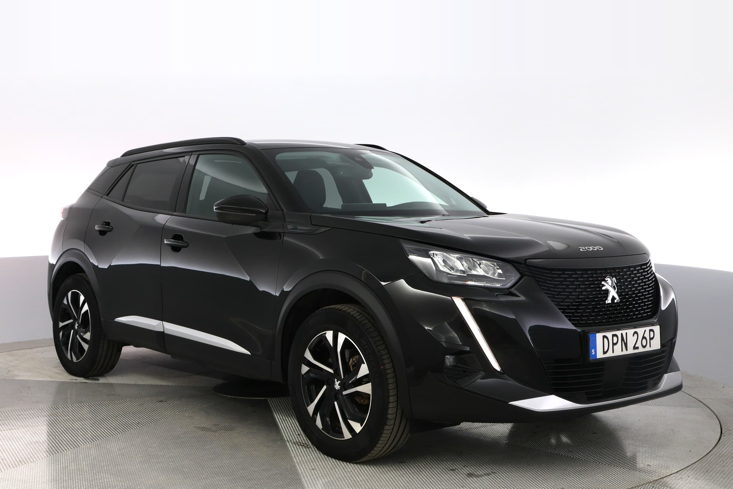 Peugeot e-2008