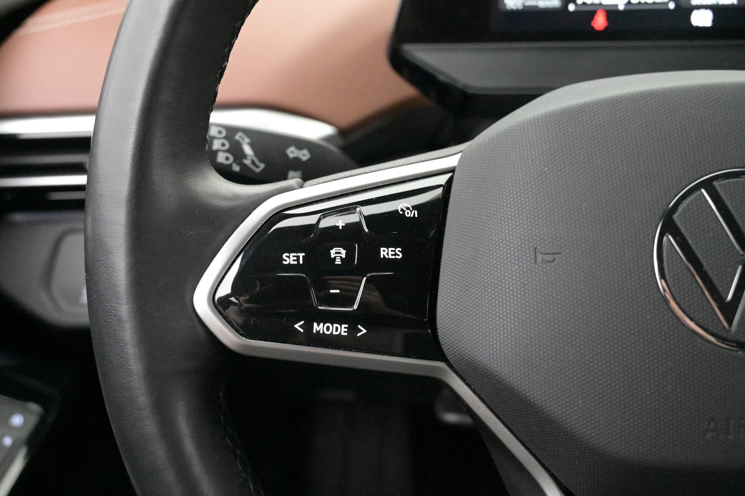 Adaptiv farthållare follow-to-stop