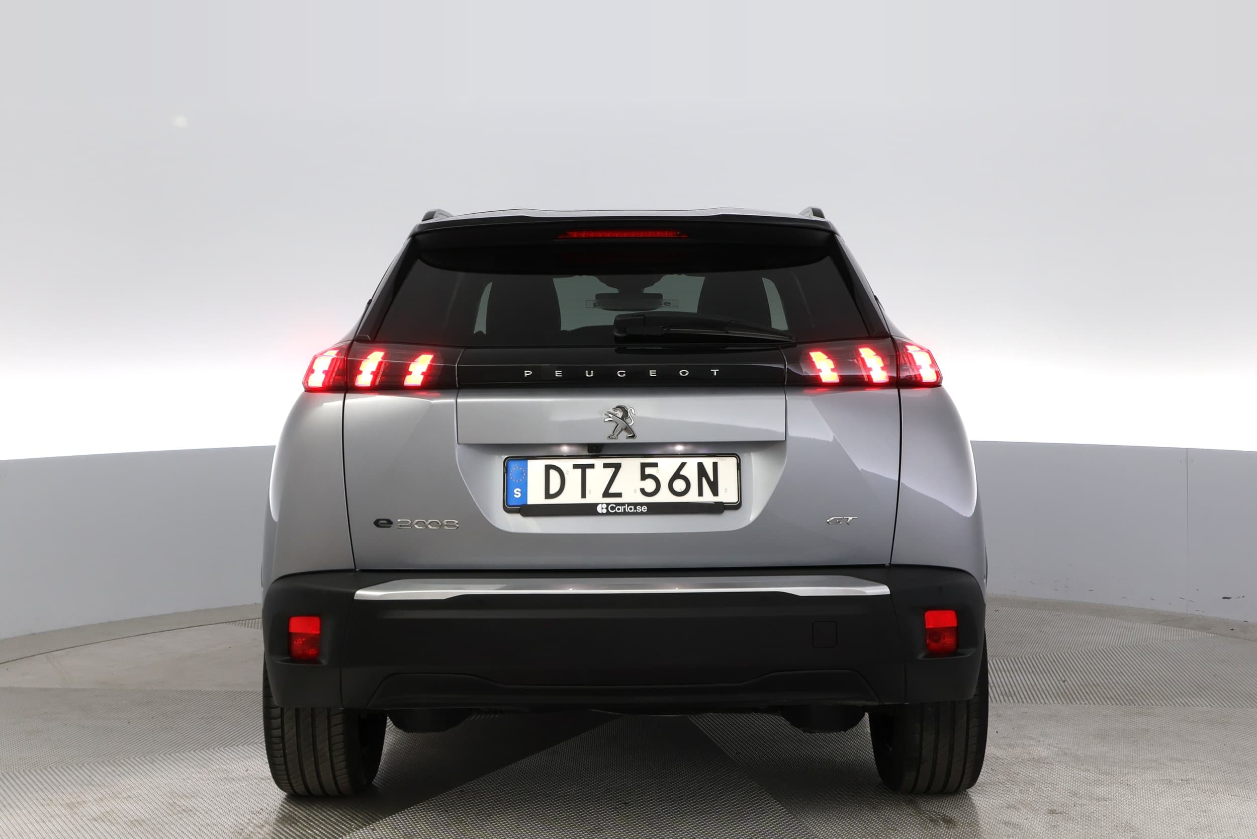 Peugeot e-2008