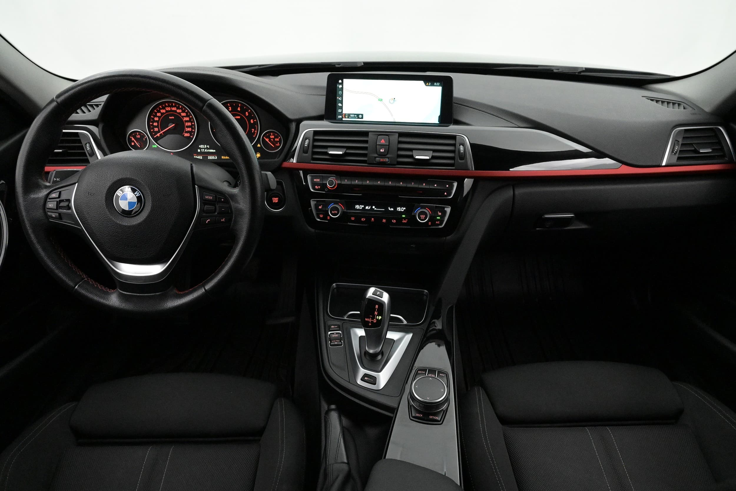 BMW 330e
