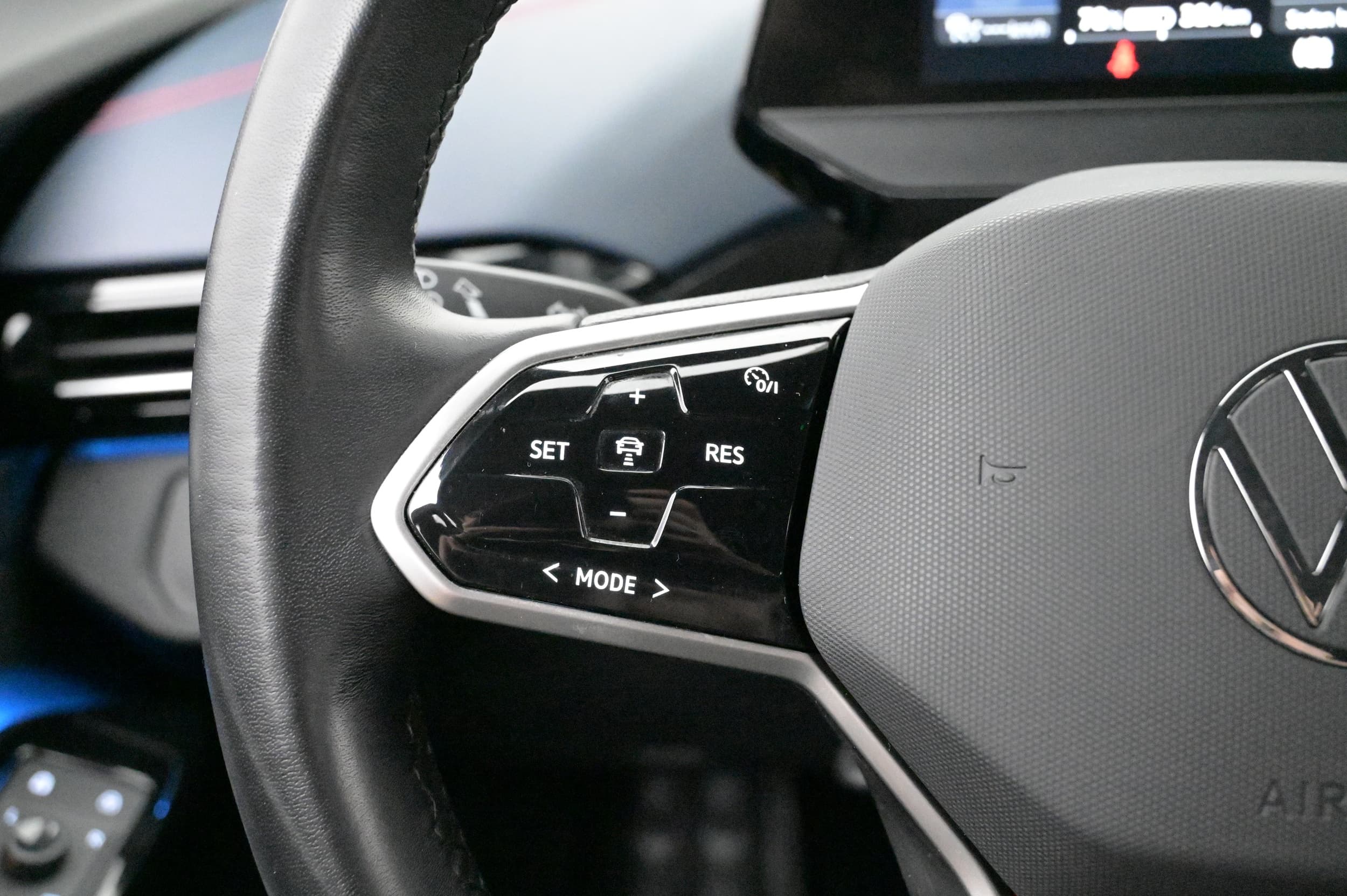 Adaptiv farthållare follow-to-stop