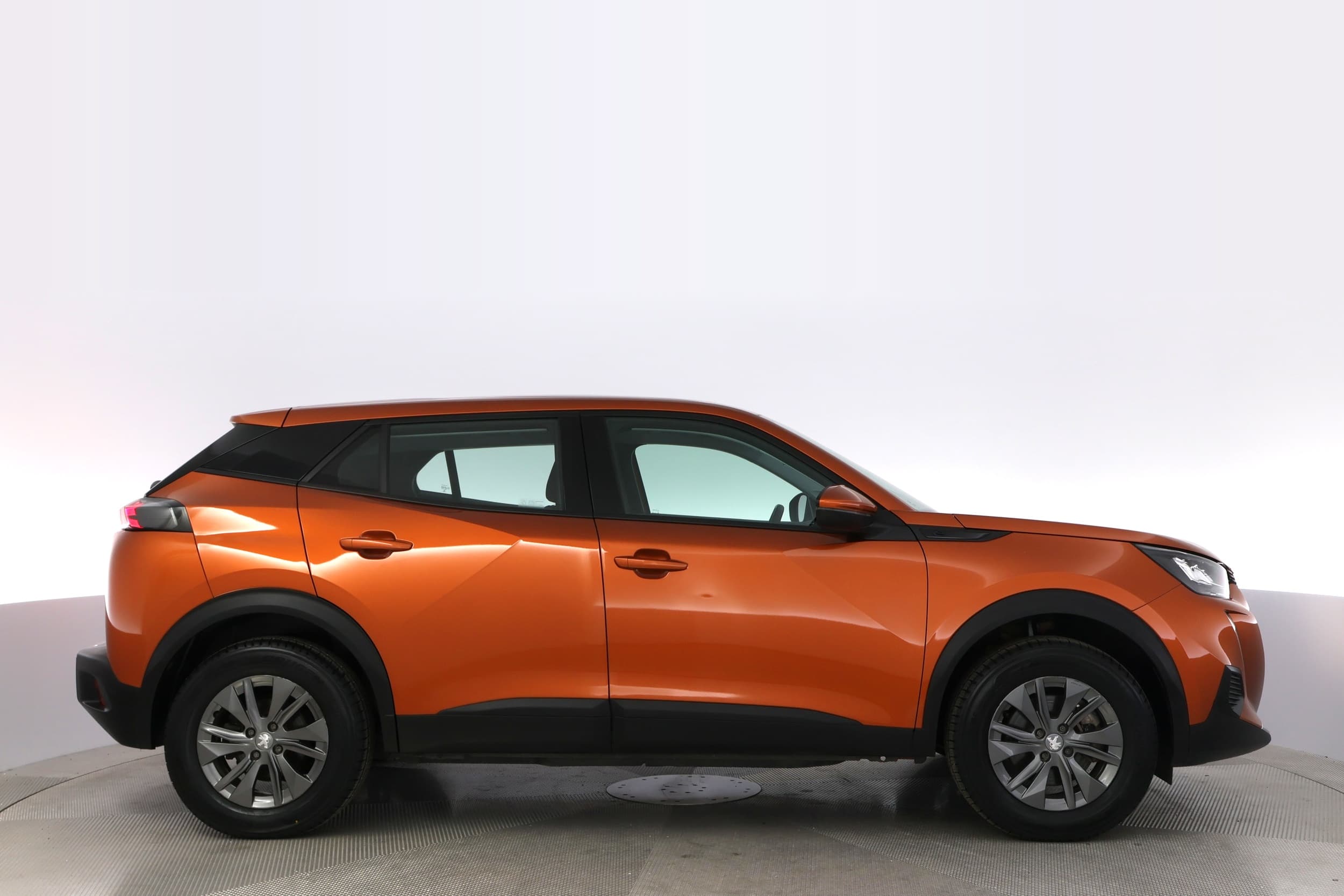 Peugeot e-2008