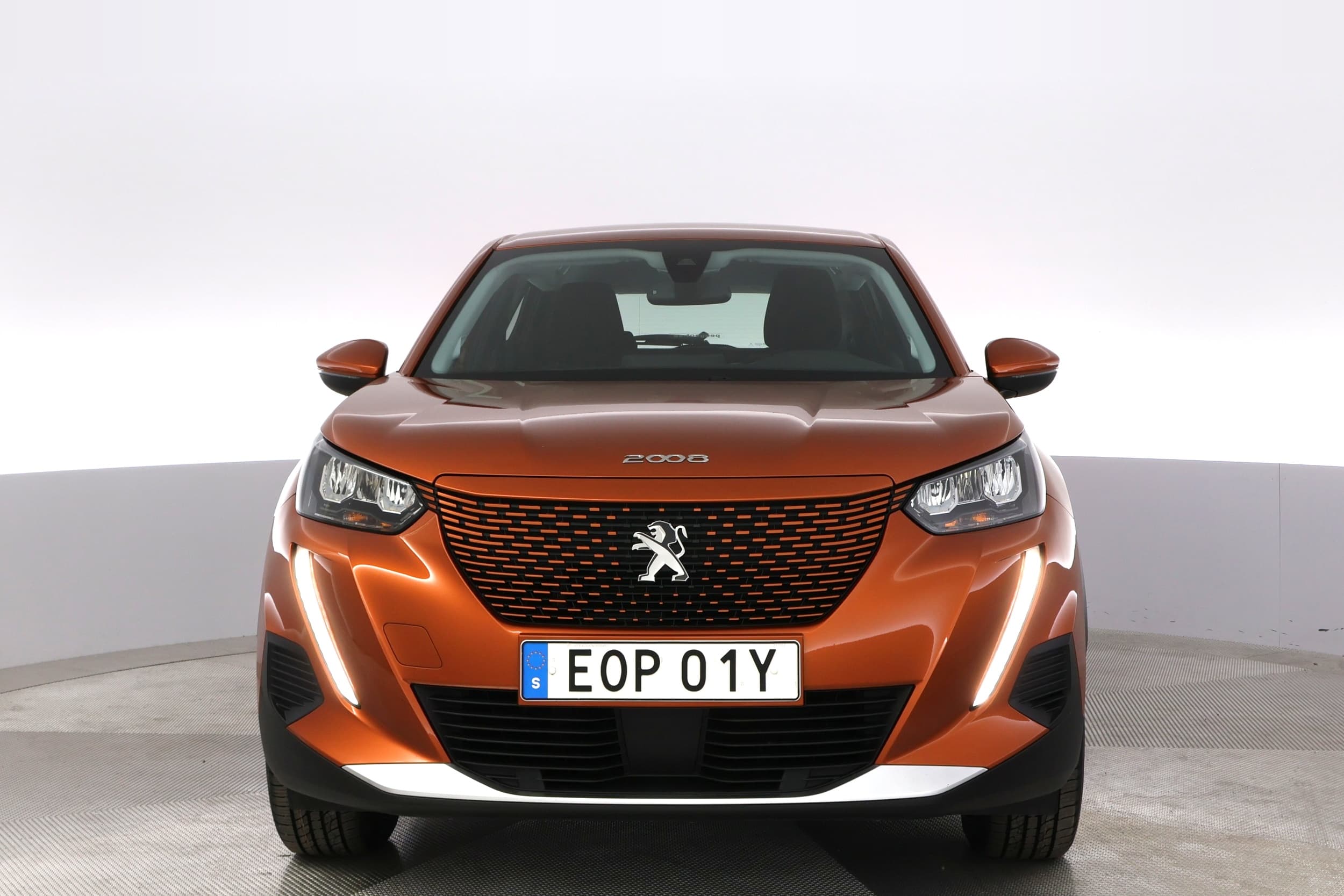 Peugeot e-2008