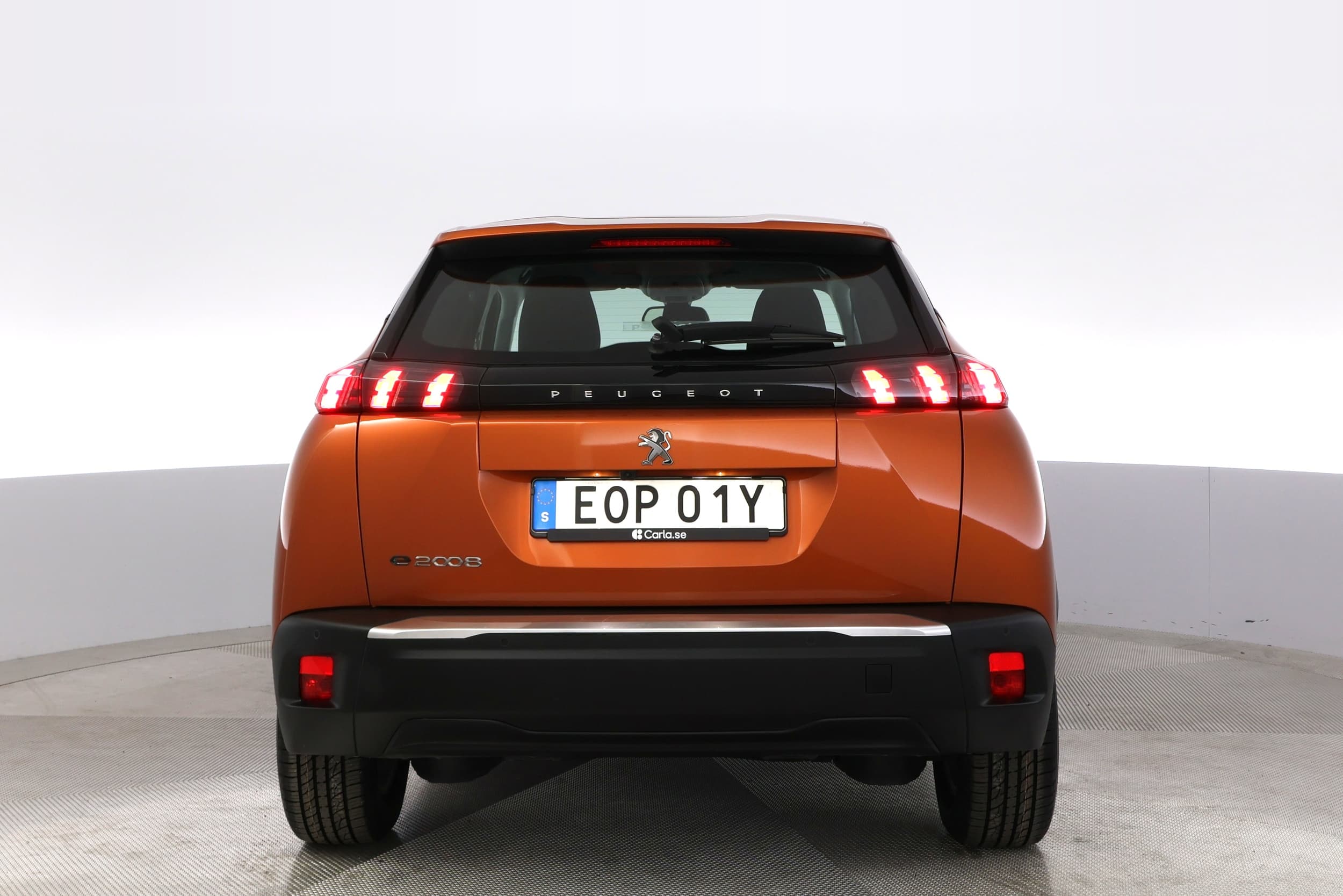 Peugeot e-2008