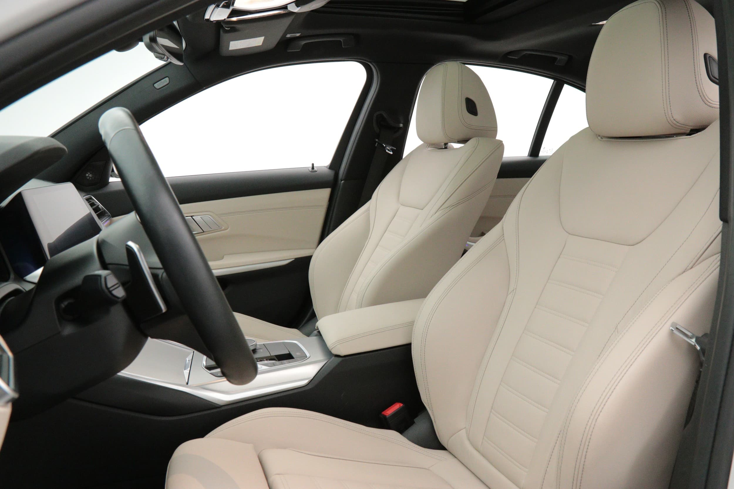 BMW 330e 