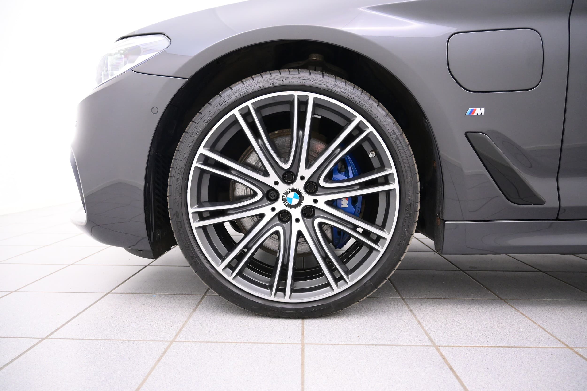 BMW 530e