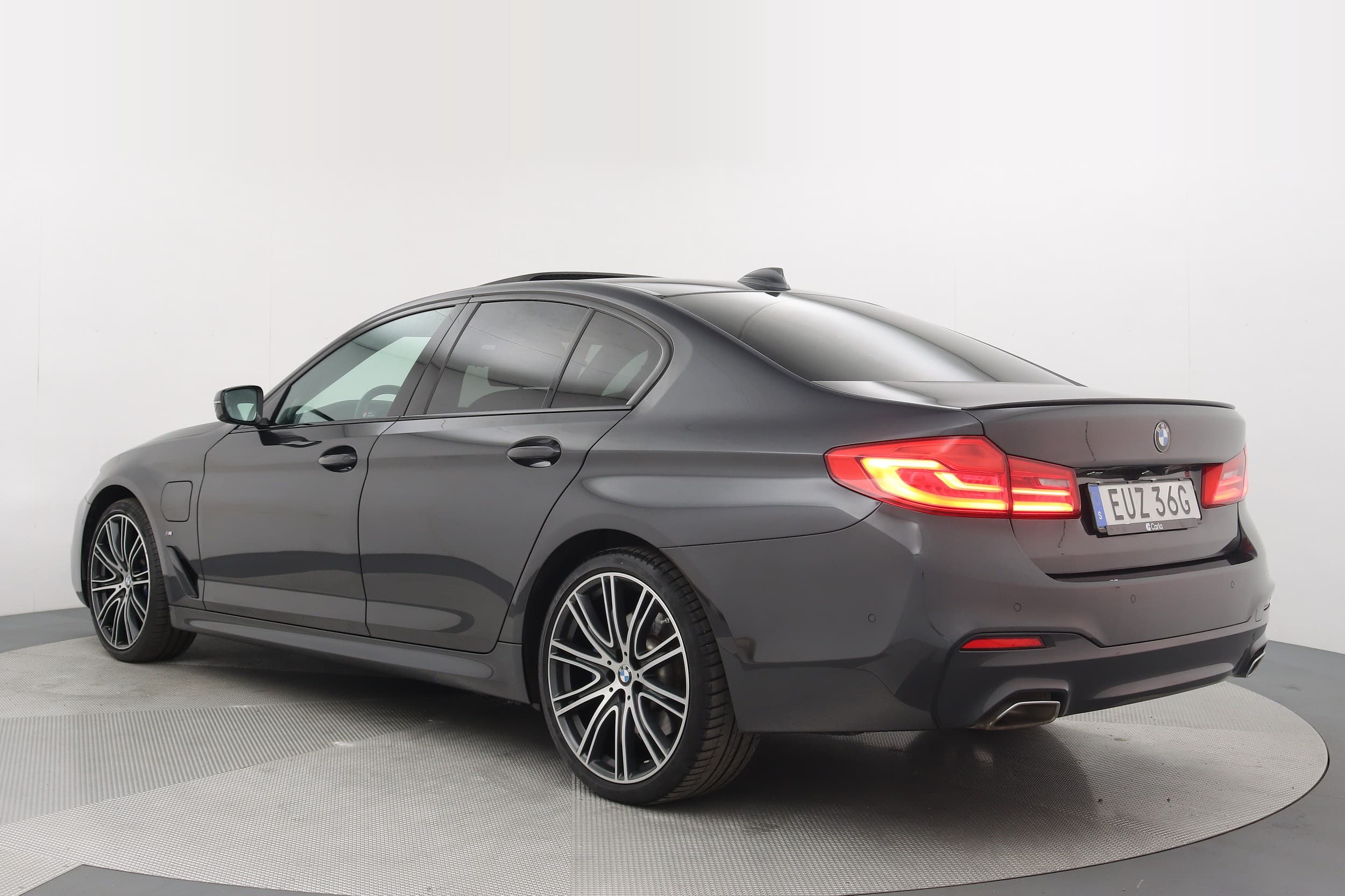 BMW 530e