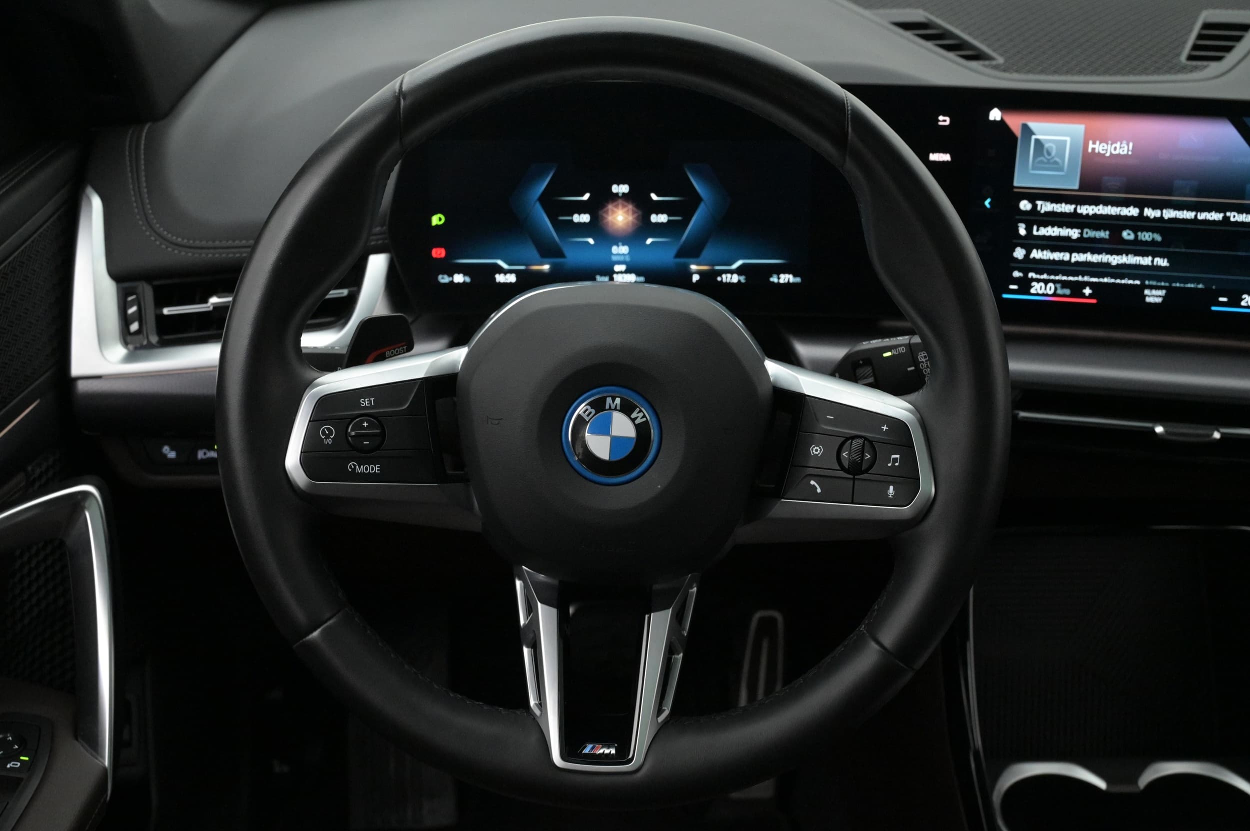 BMW iX1