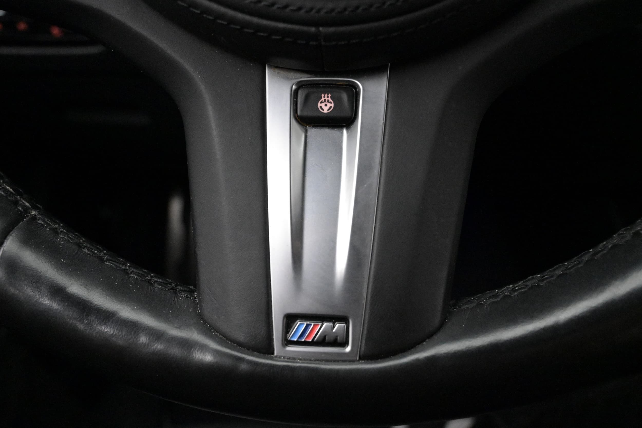 BMW 330e