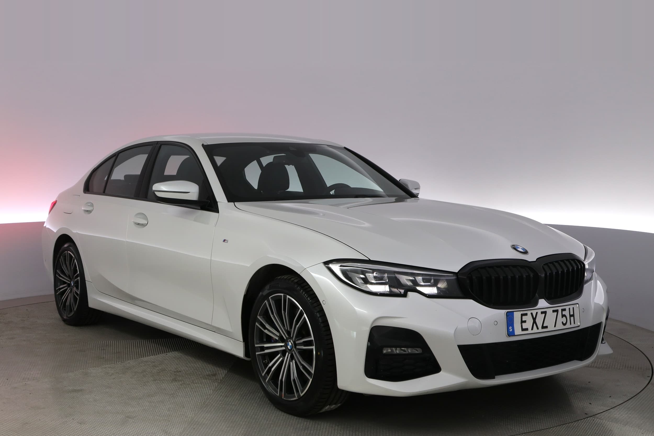 BMW 330e