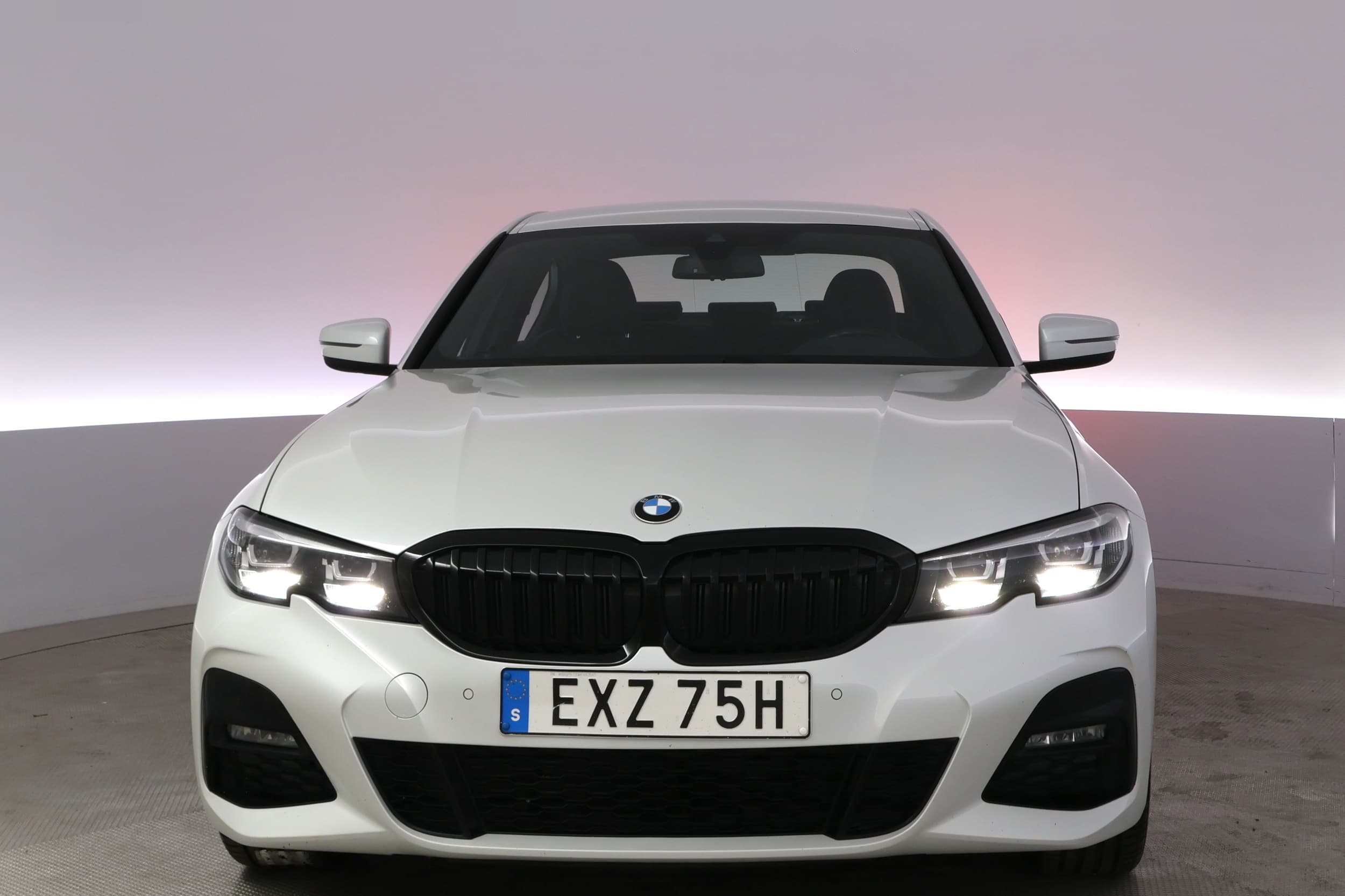 BMW 330e