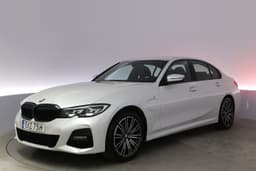 BMW 330e