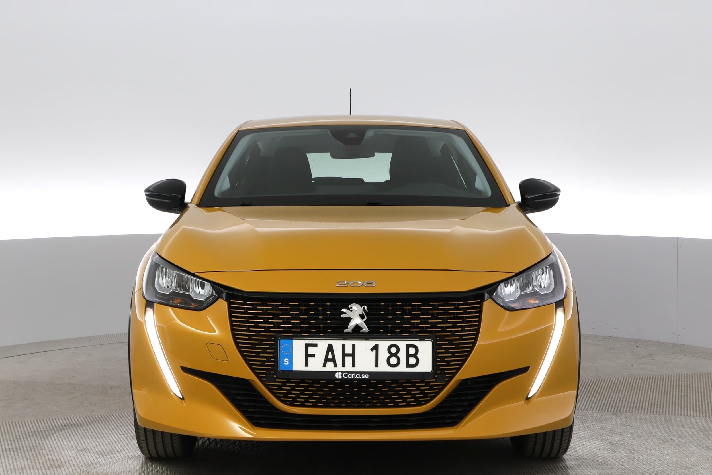 Peugeot e-208