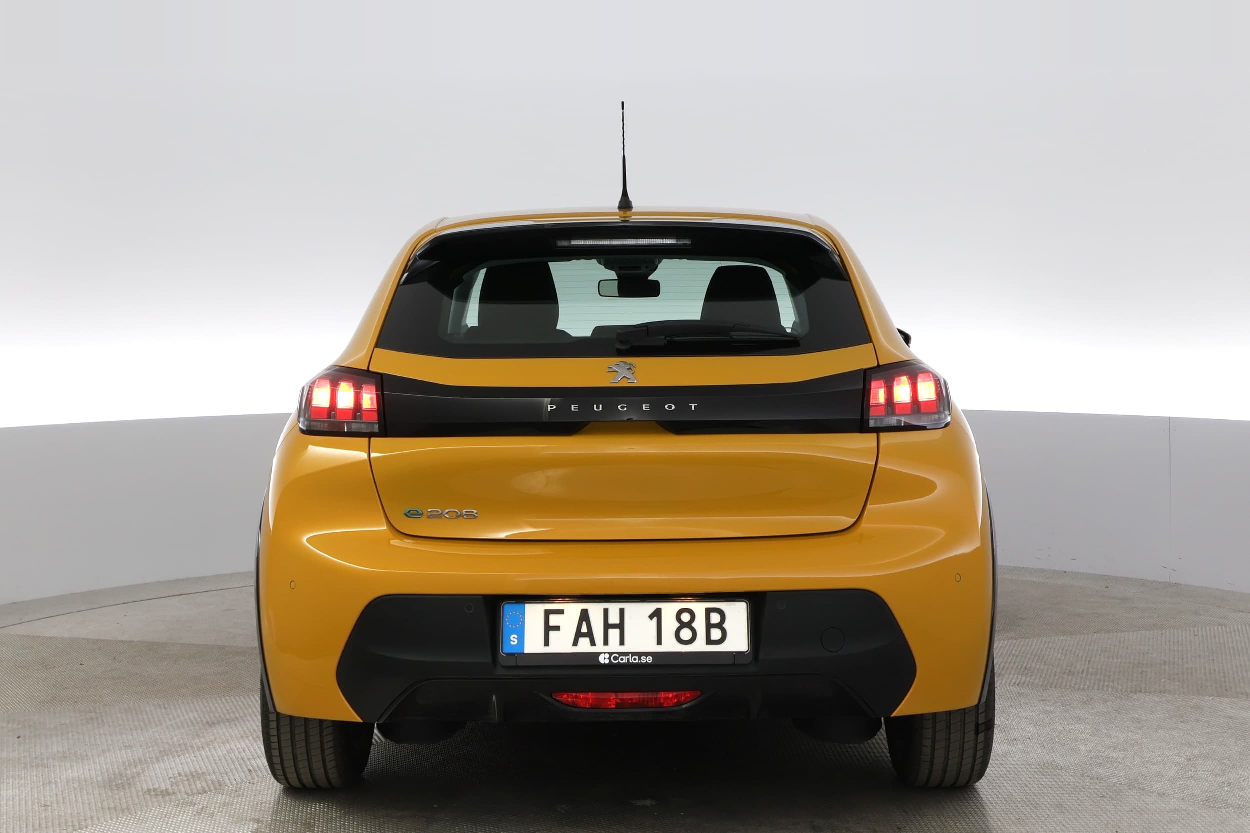 Peugeot e-208
