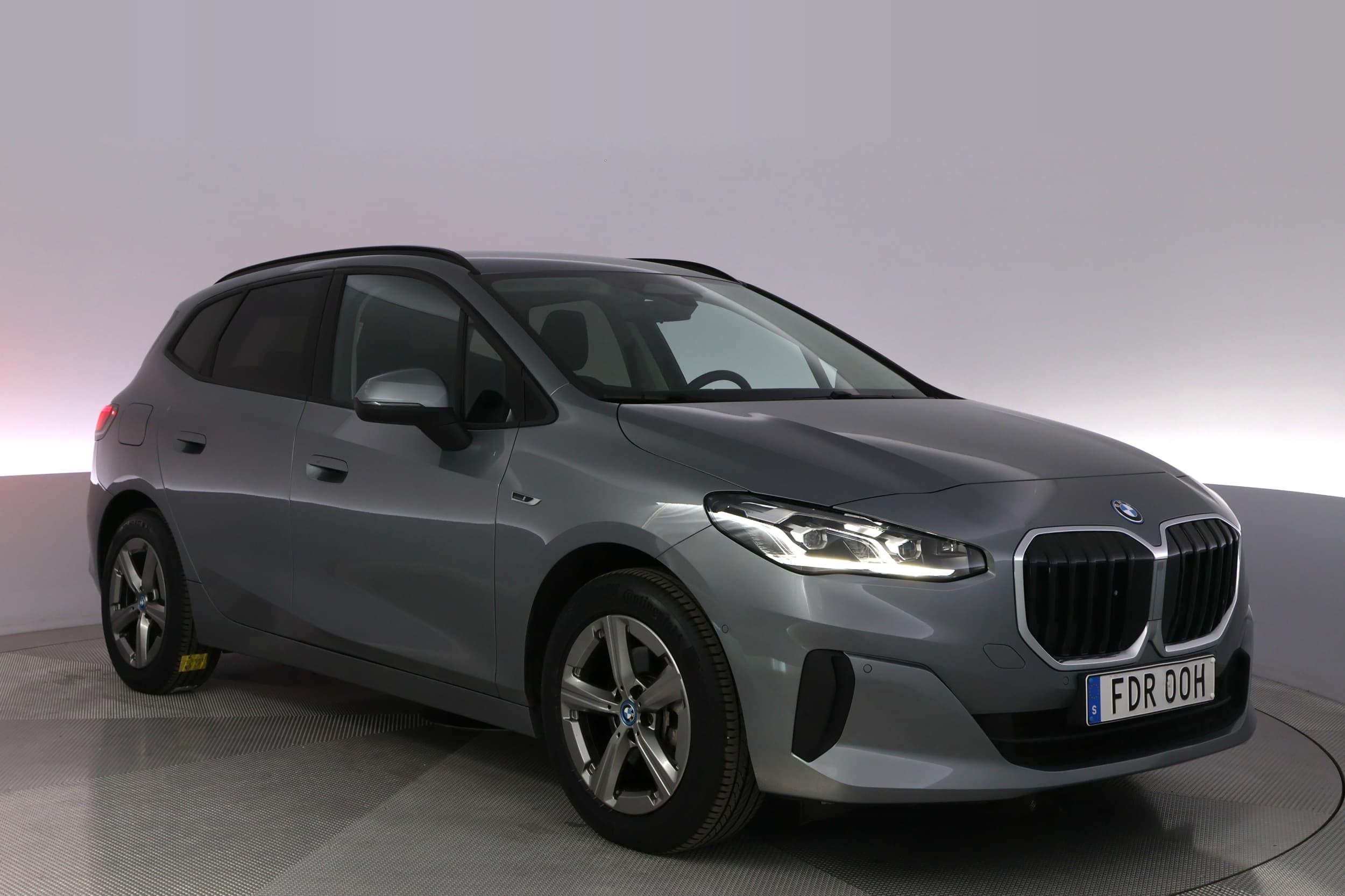 BMW 225e