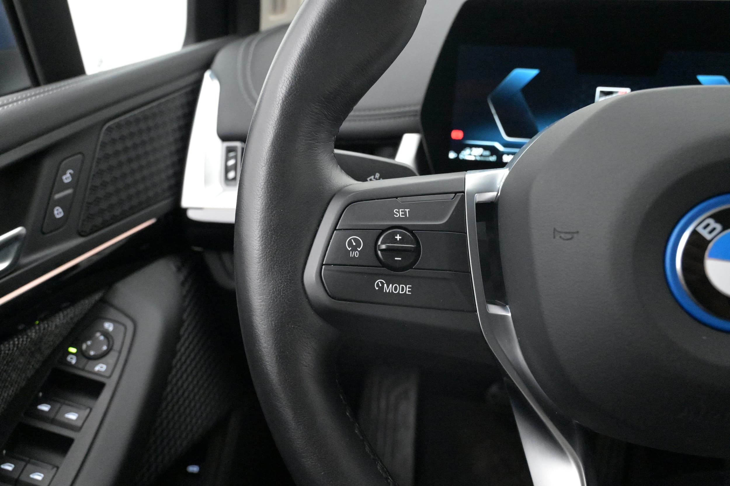 Adaptiv farthållare och Driving Assistant Plus (DAP)