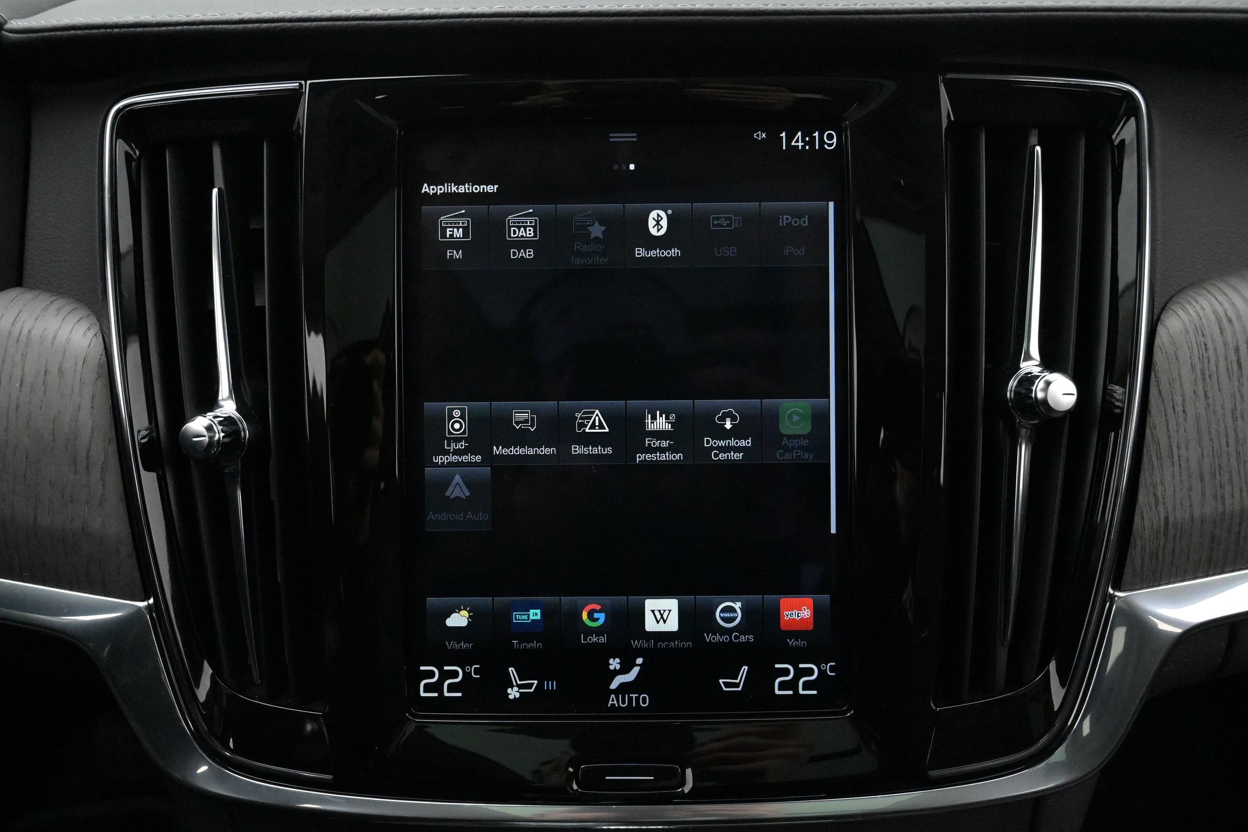 Volvo V90