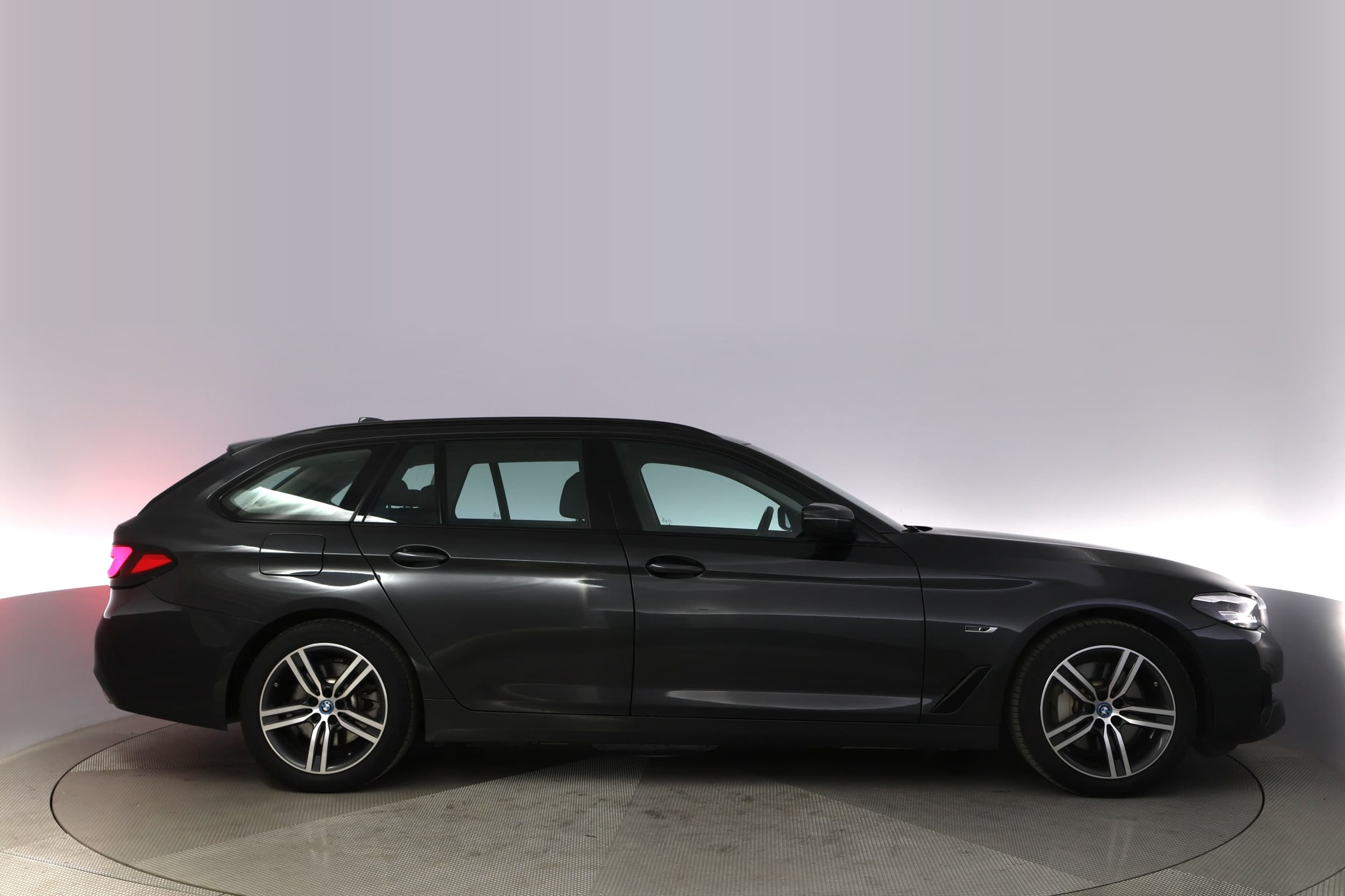 BMW 530e