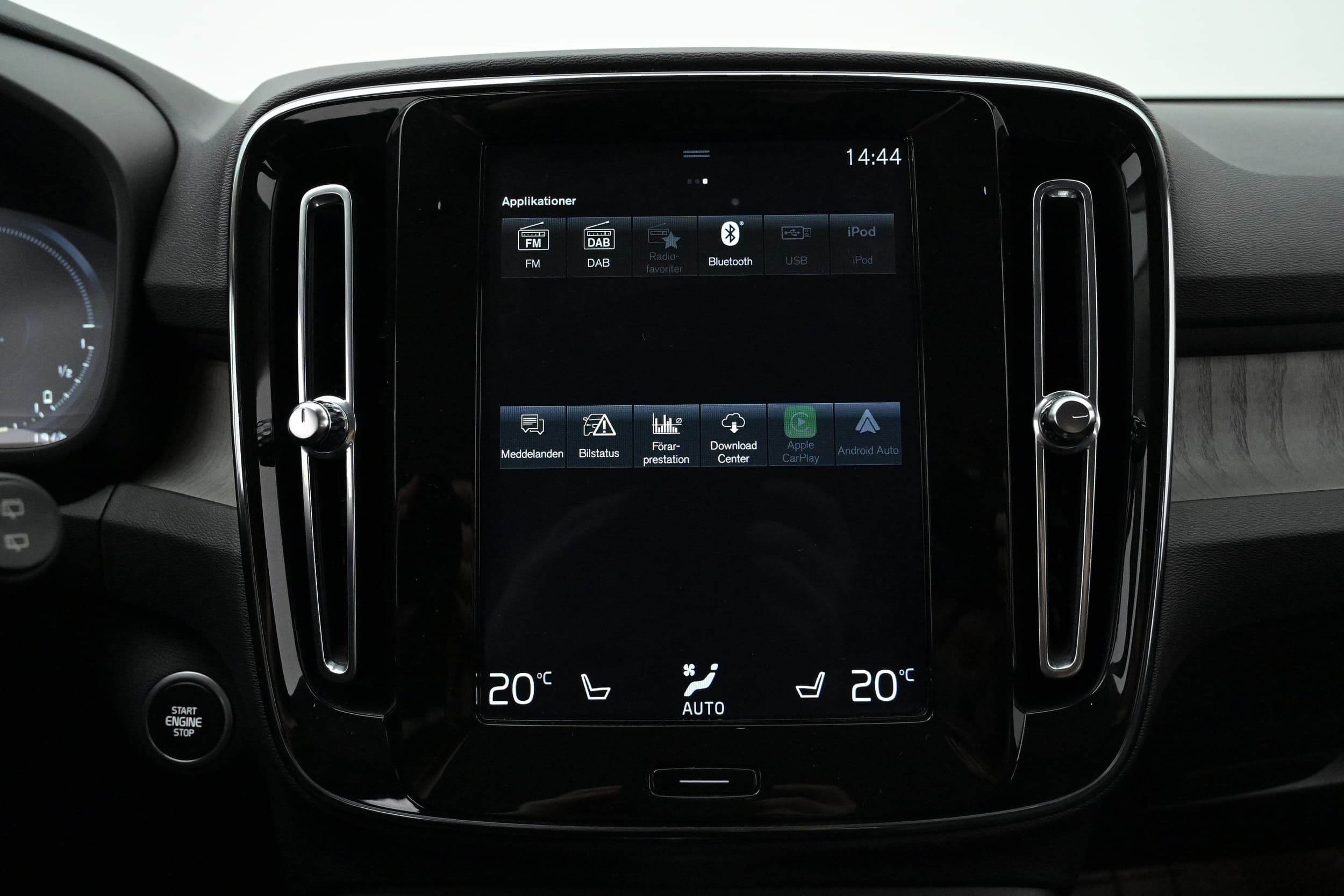 Volvo XC40