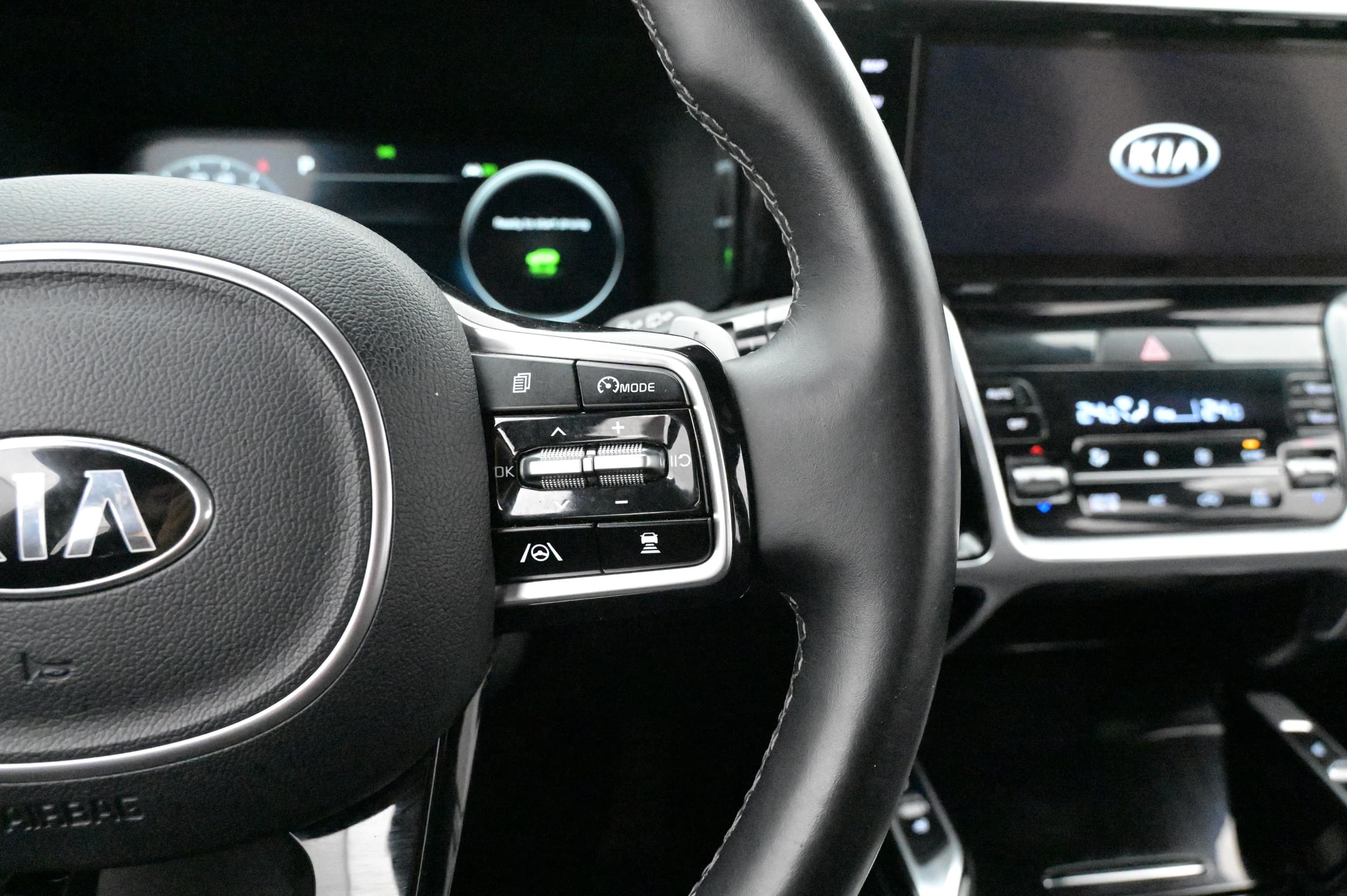 Adaptiv farthållare med Stop & Go-funktion