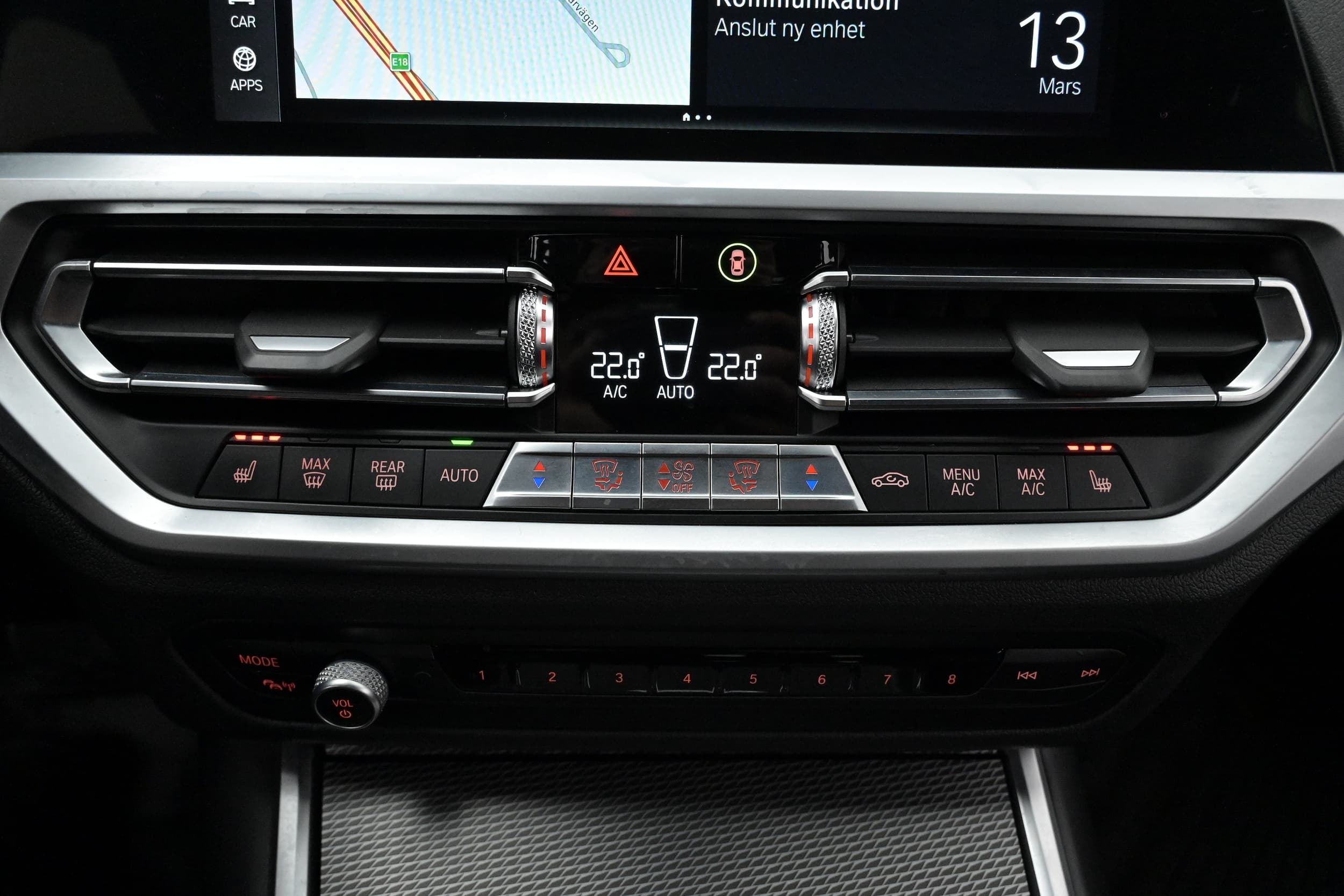 BMW 330e