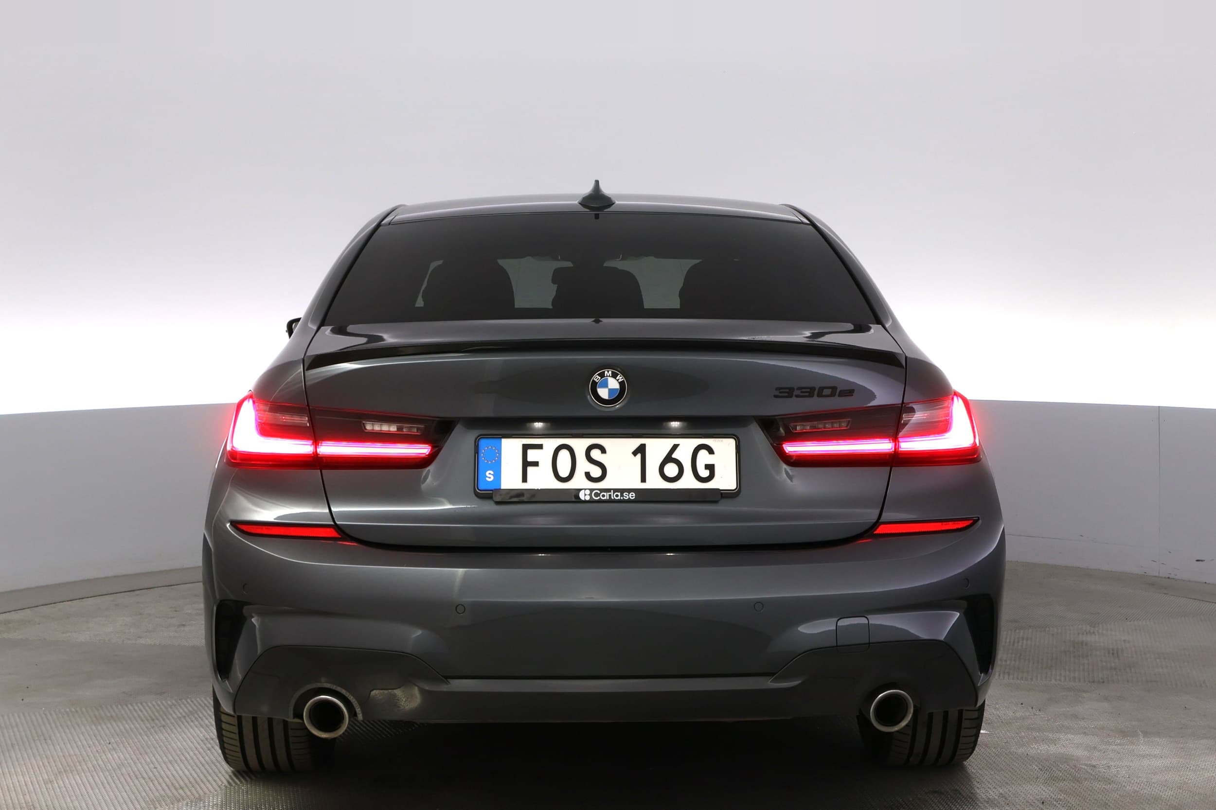 BMW 330e
