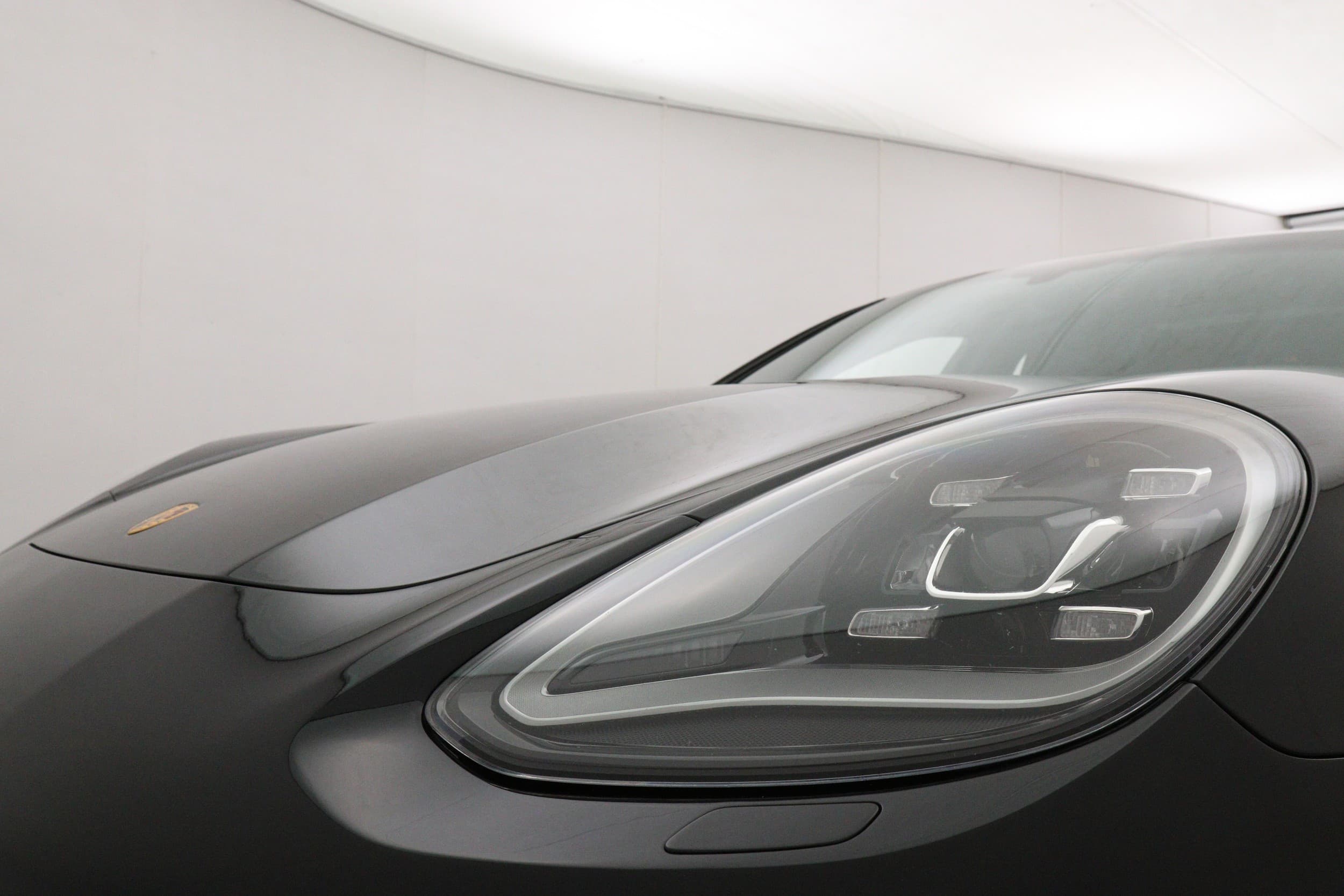 Porsche Panamera 4