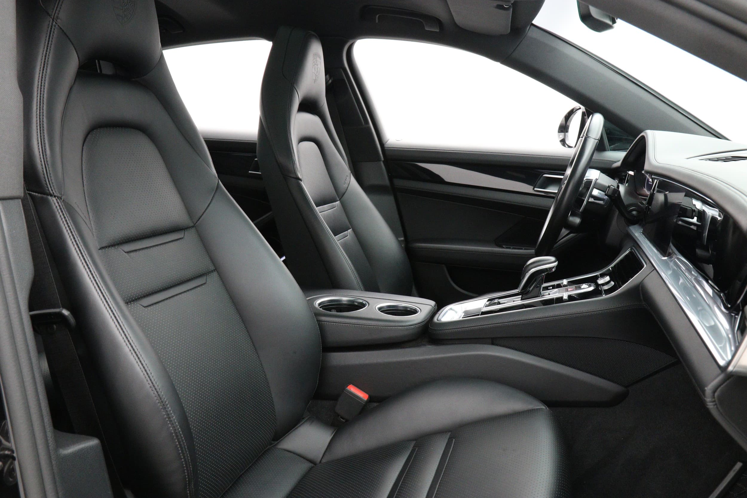 Porsche Panamera 4