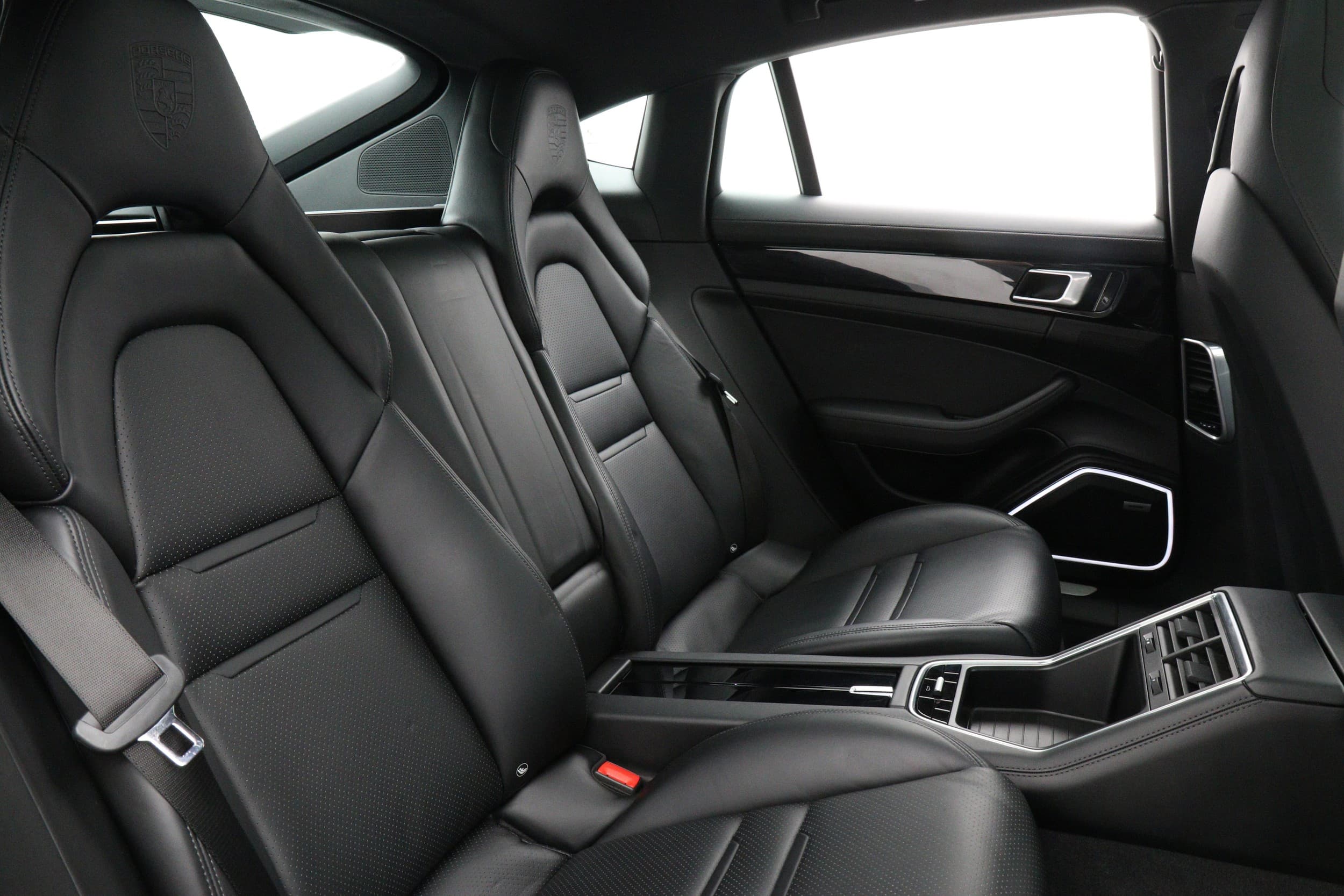 Porsche Panamera 4