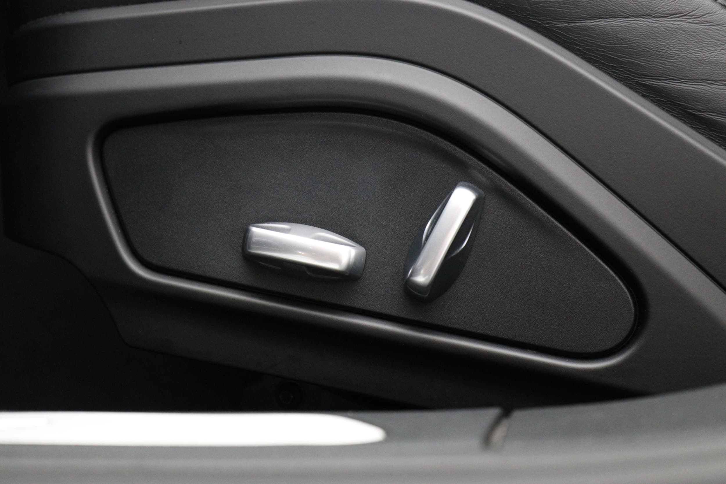 Porsche Panamera 4