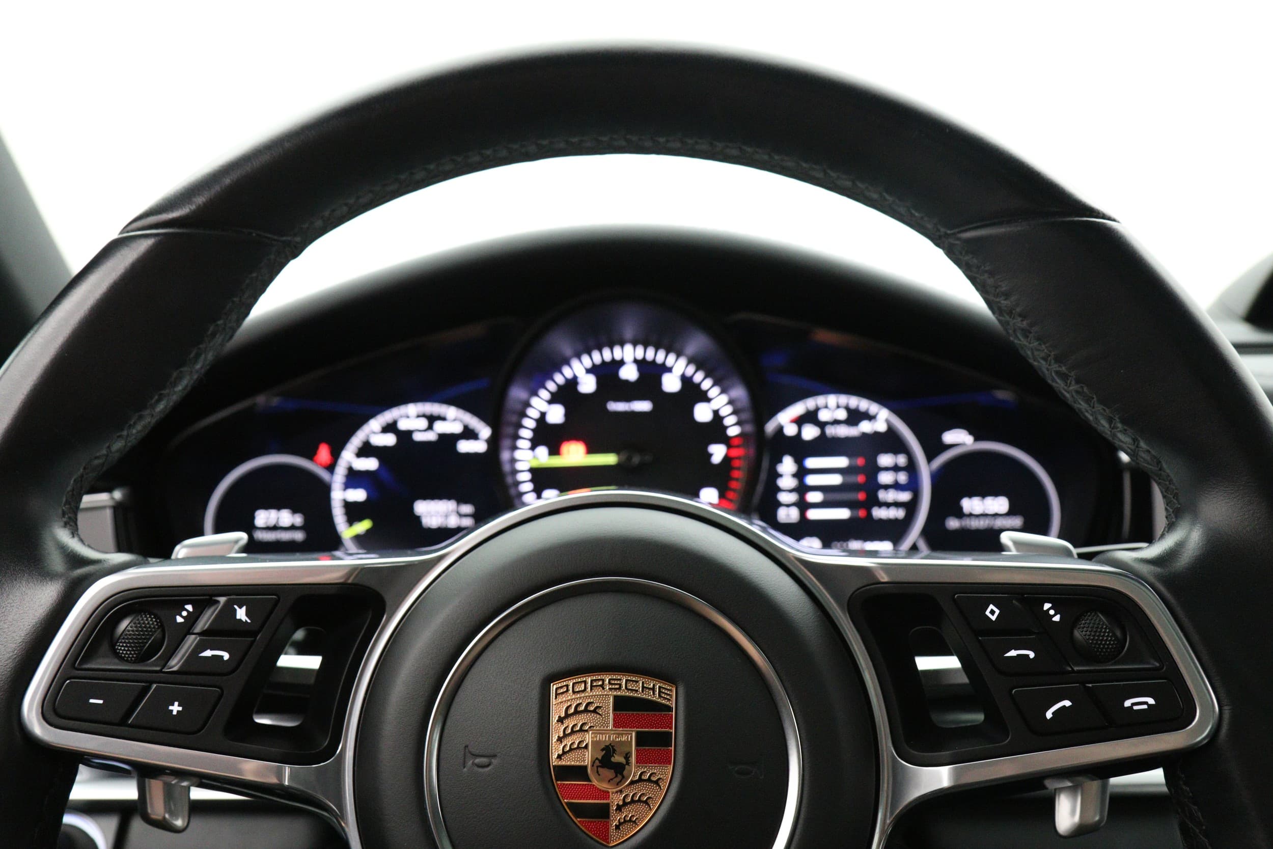 Porsche Panamera 4