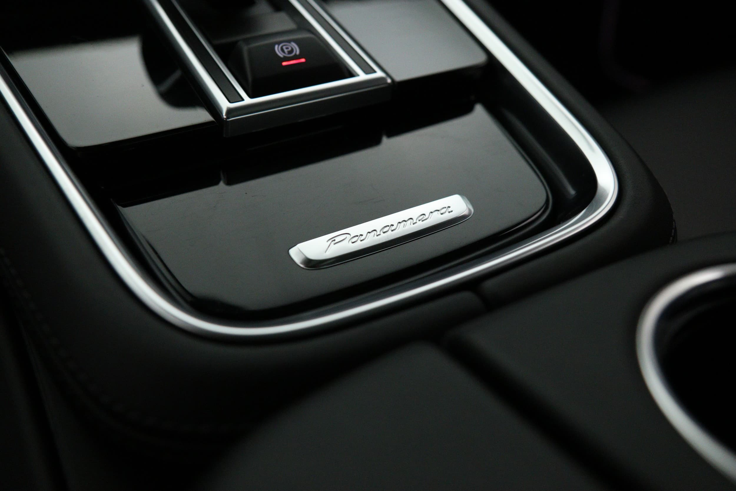 Porsche Panamera 4