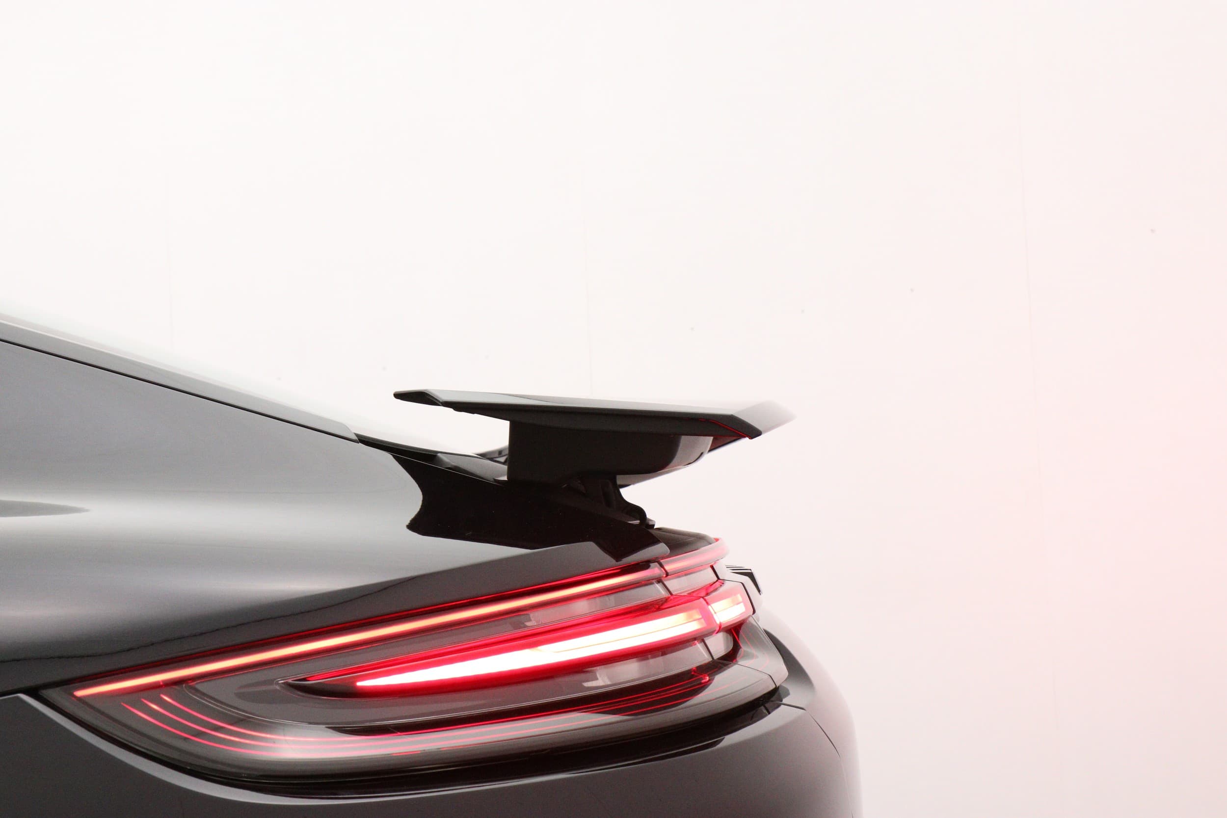 Porsche Panamera 4