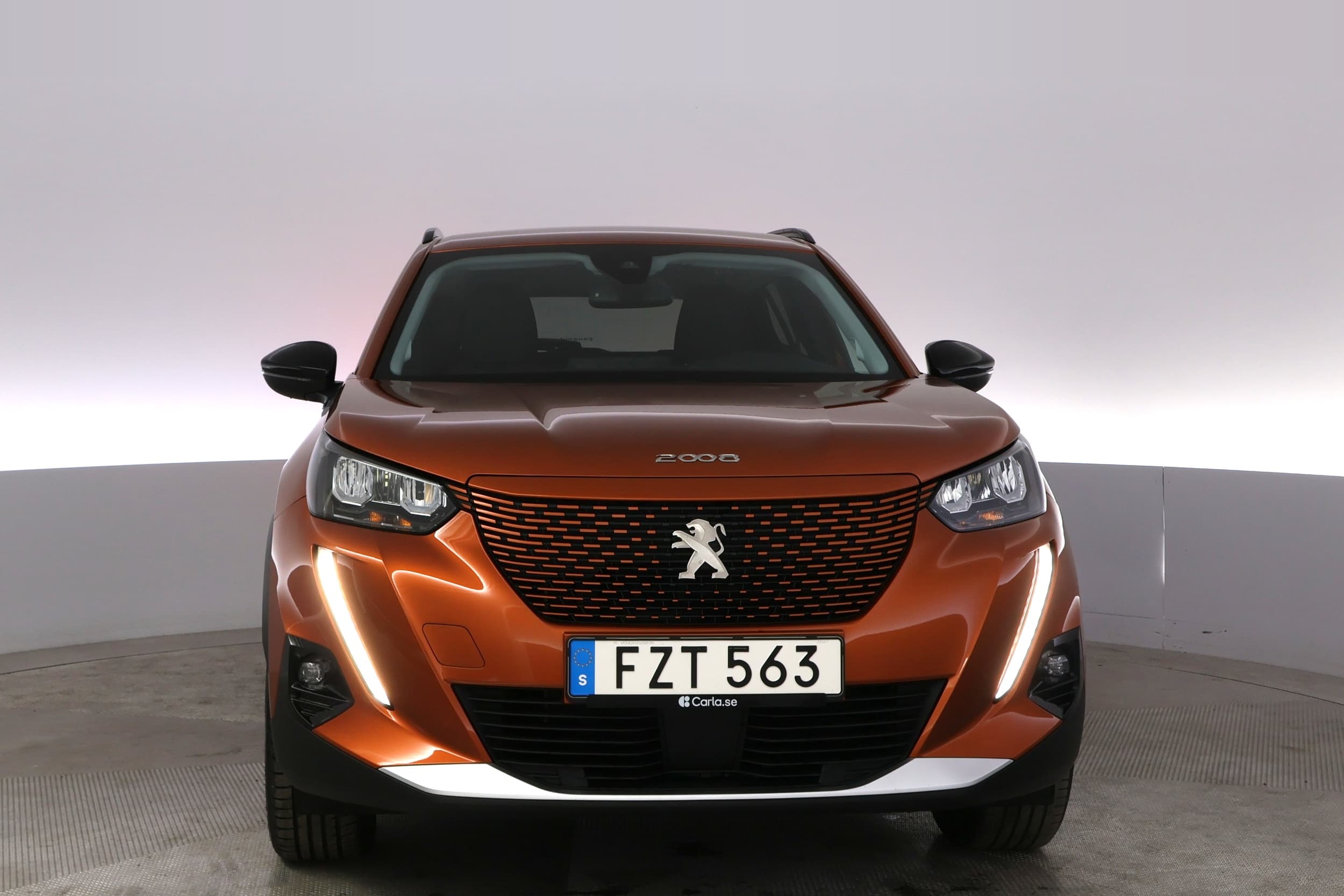 Peugeot e-2008