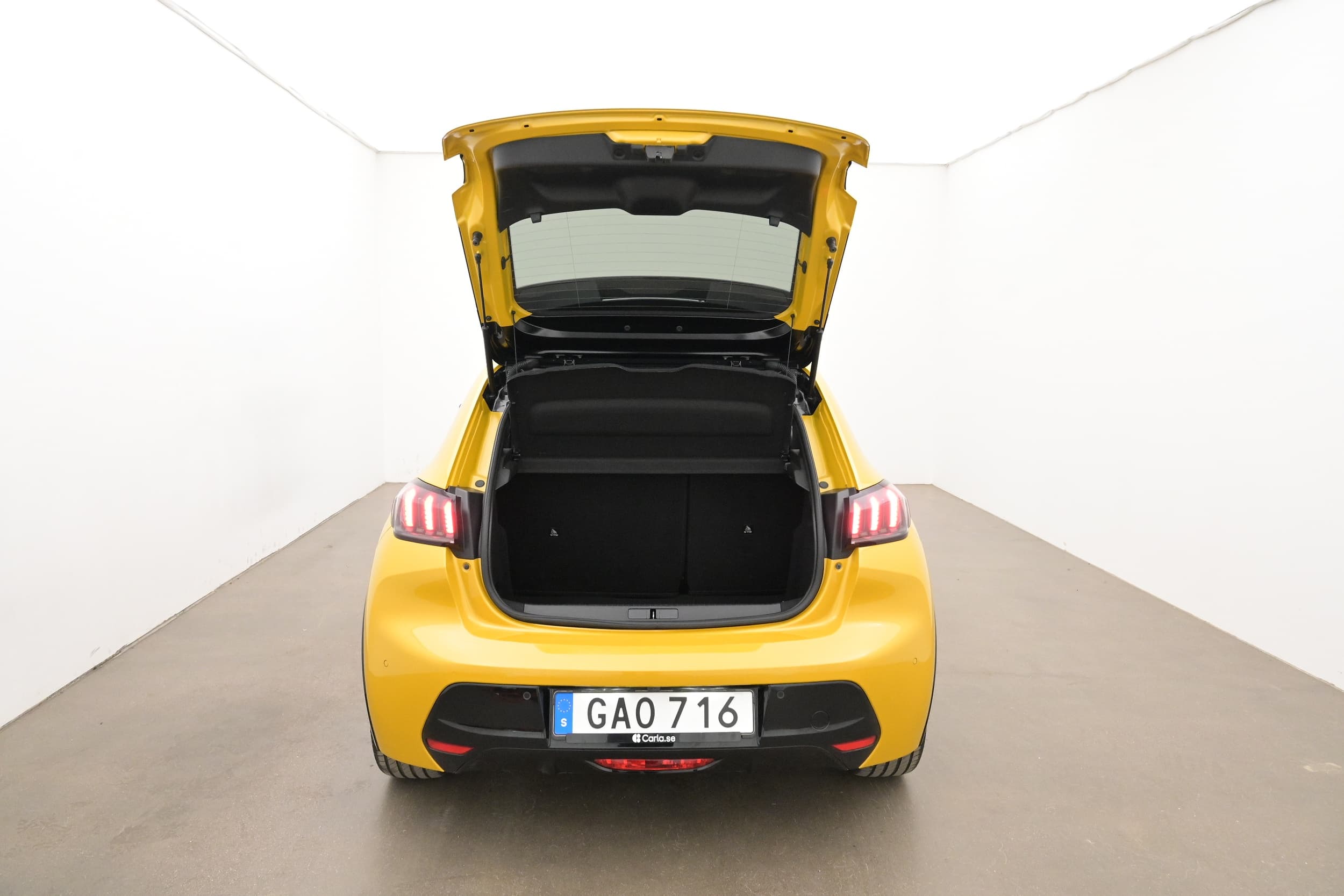 Peugeot e-208