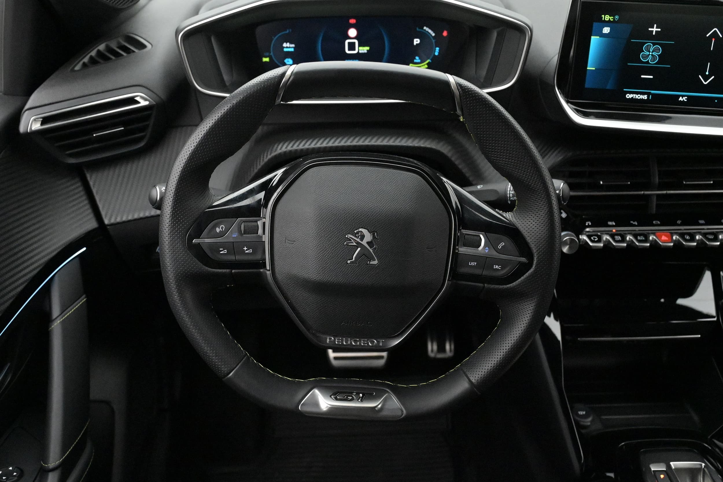 Peugeot e-208