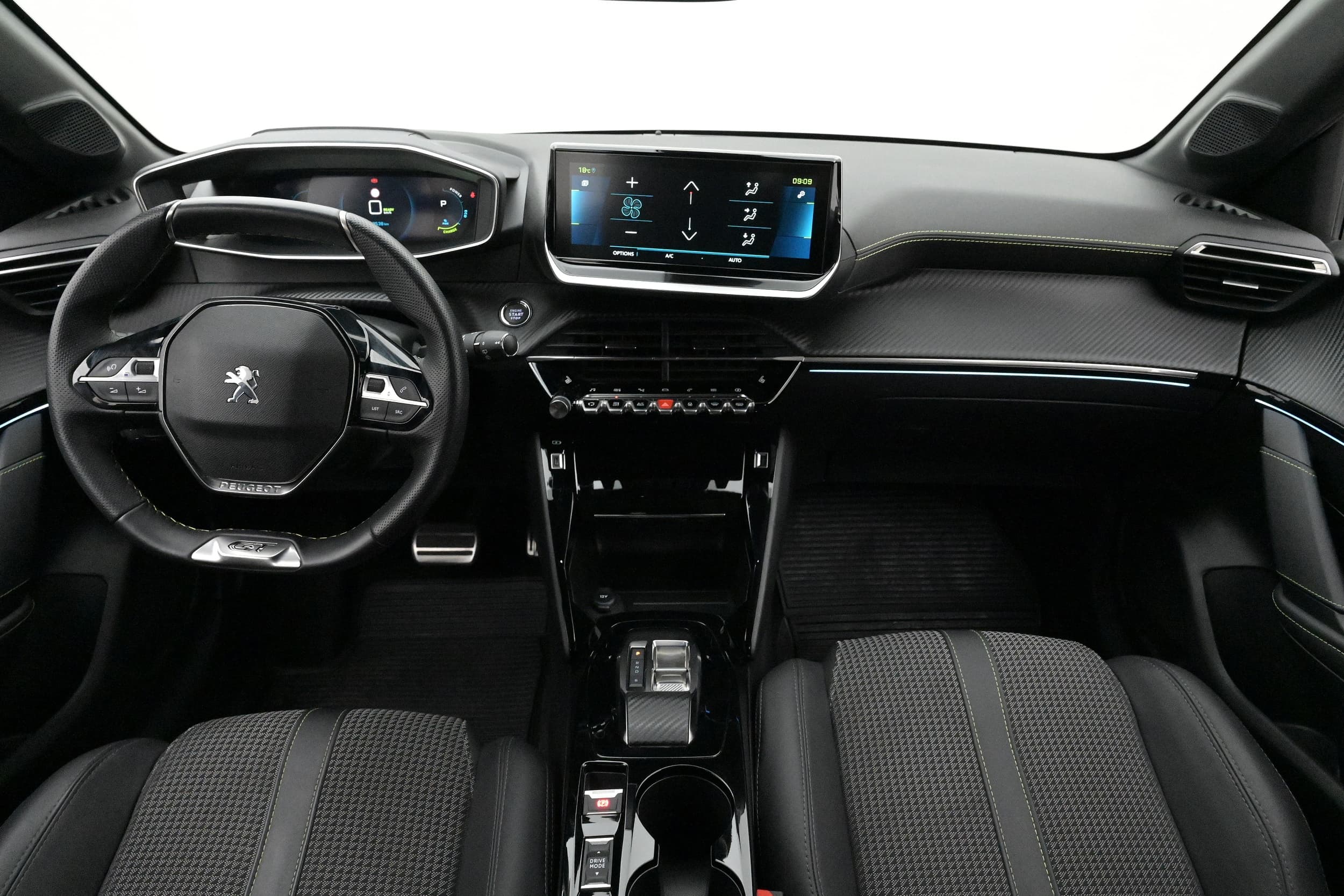 Peugeot e-208