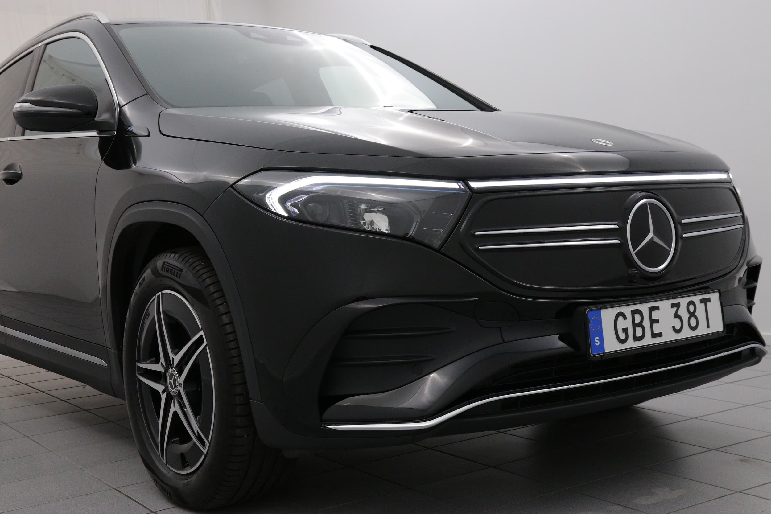 Mercedes-Benz EQA