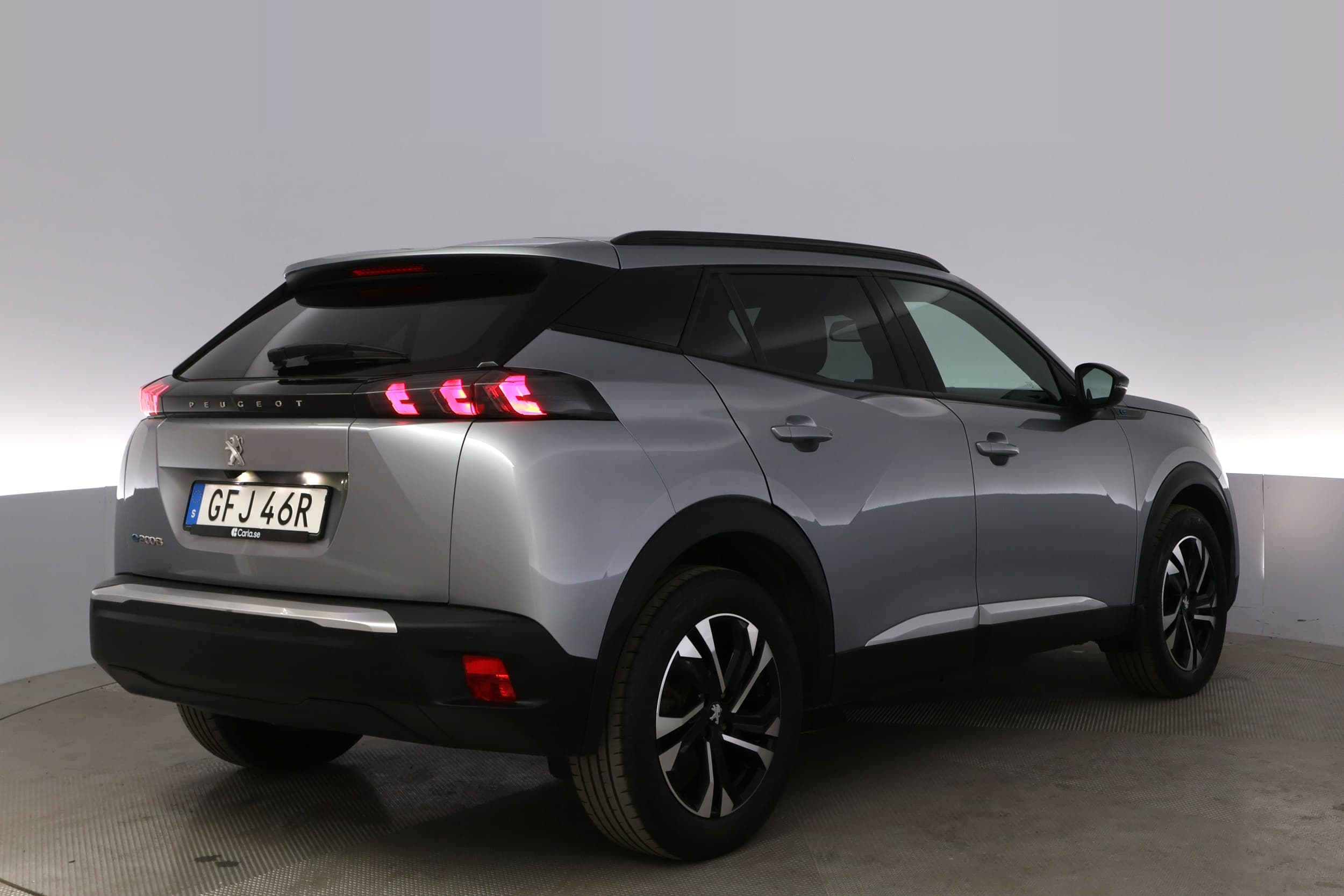 Peugeot e-2008
