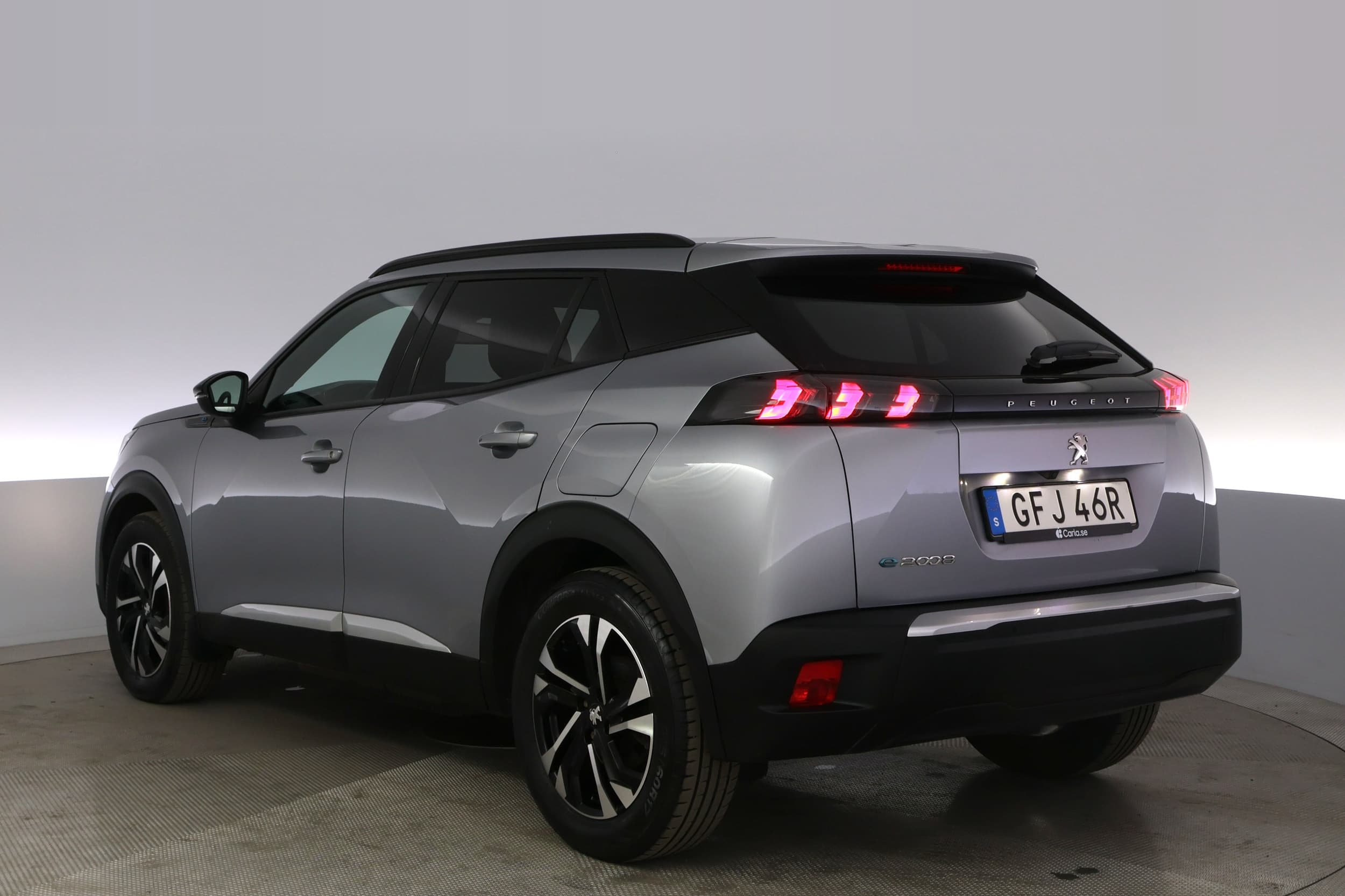 Peugeot e-2008